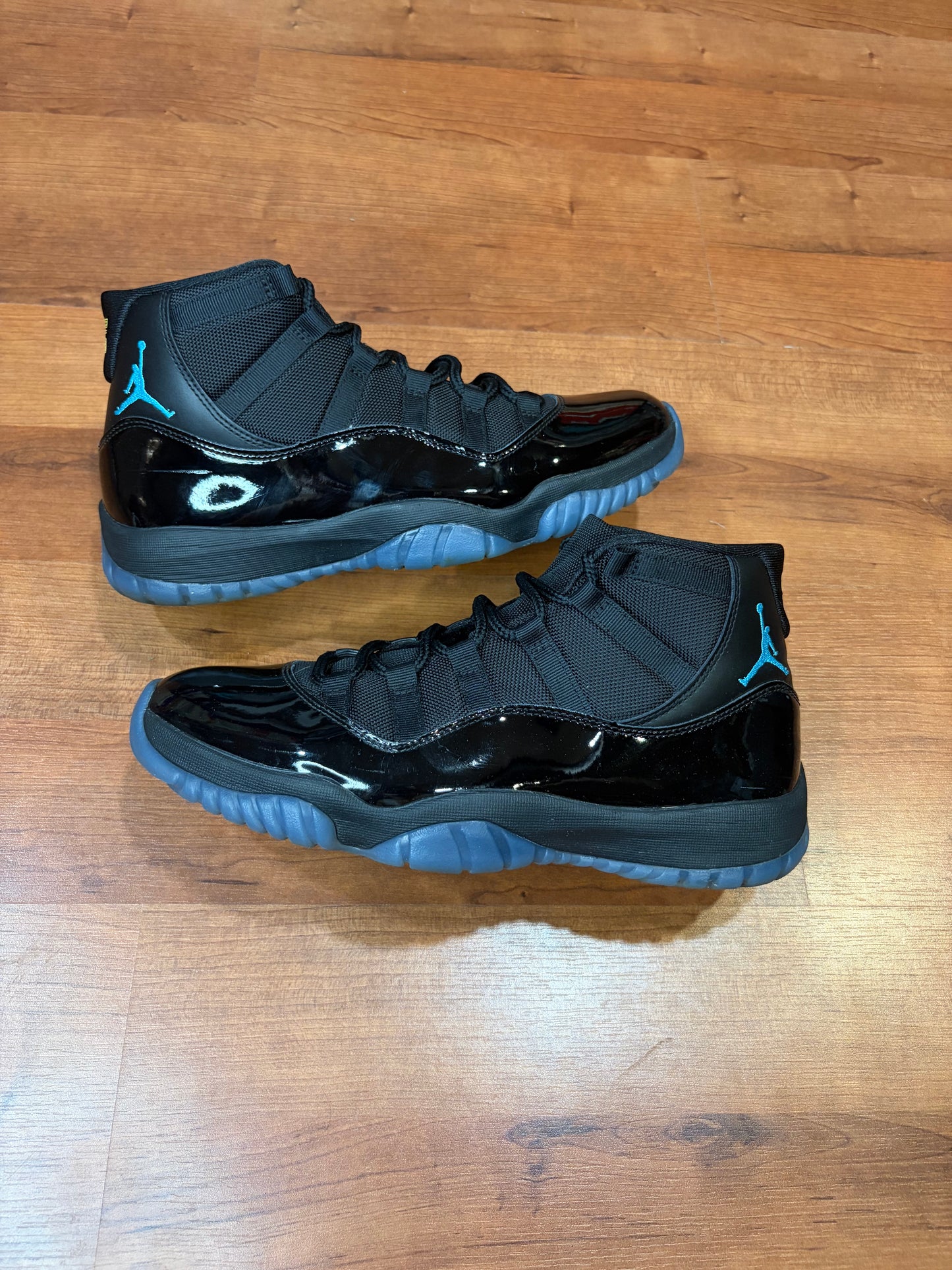 Jordan Retro 11 Gamma Blue (Size 11 Mens)