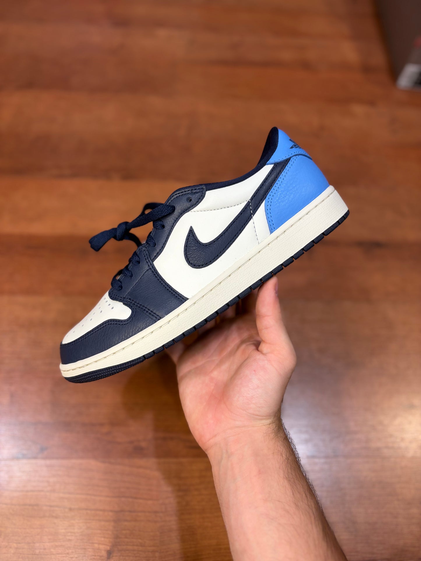 Jordan Retro 1 Low Obsidian (Brand New - 9M)