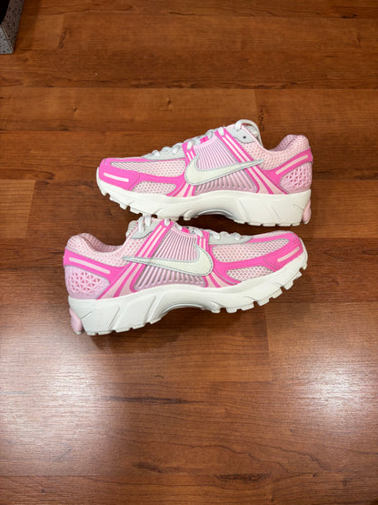 Zoom Vomero 5 Hyper Pink (DS - Womens Sizes)