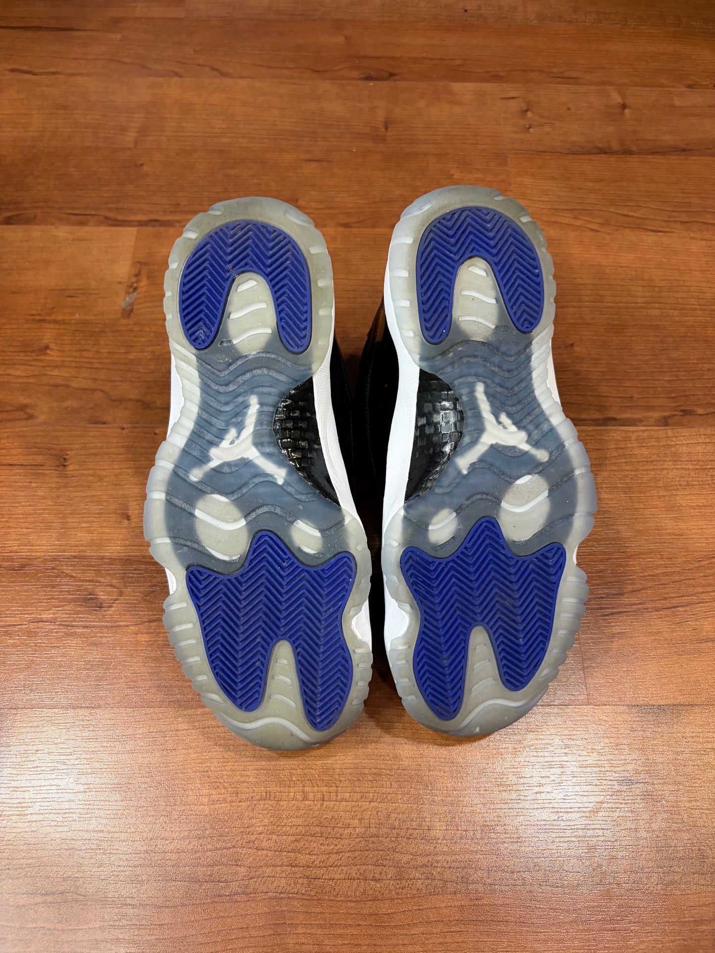 Jordan Retro 11 Space Jam (Size 8.5 Mens)