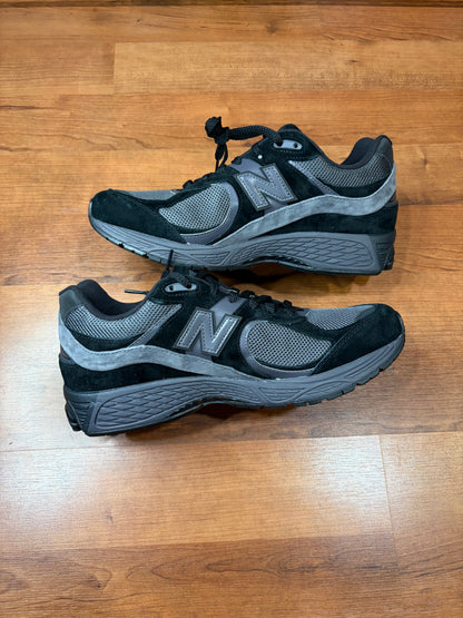 New Balance 2002R Black Grey (Brand New - Mens Sizes)