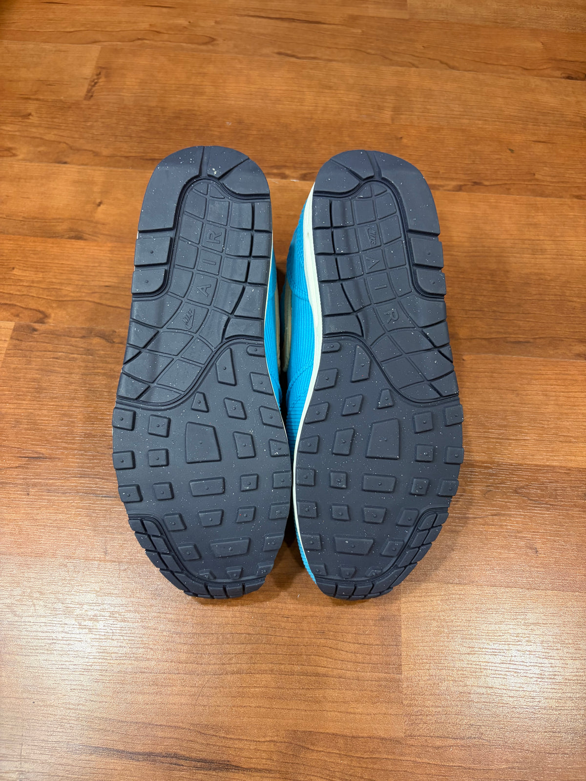 Air Max 1 Corduroy Baltic Blue (DS - Size 10M)