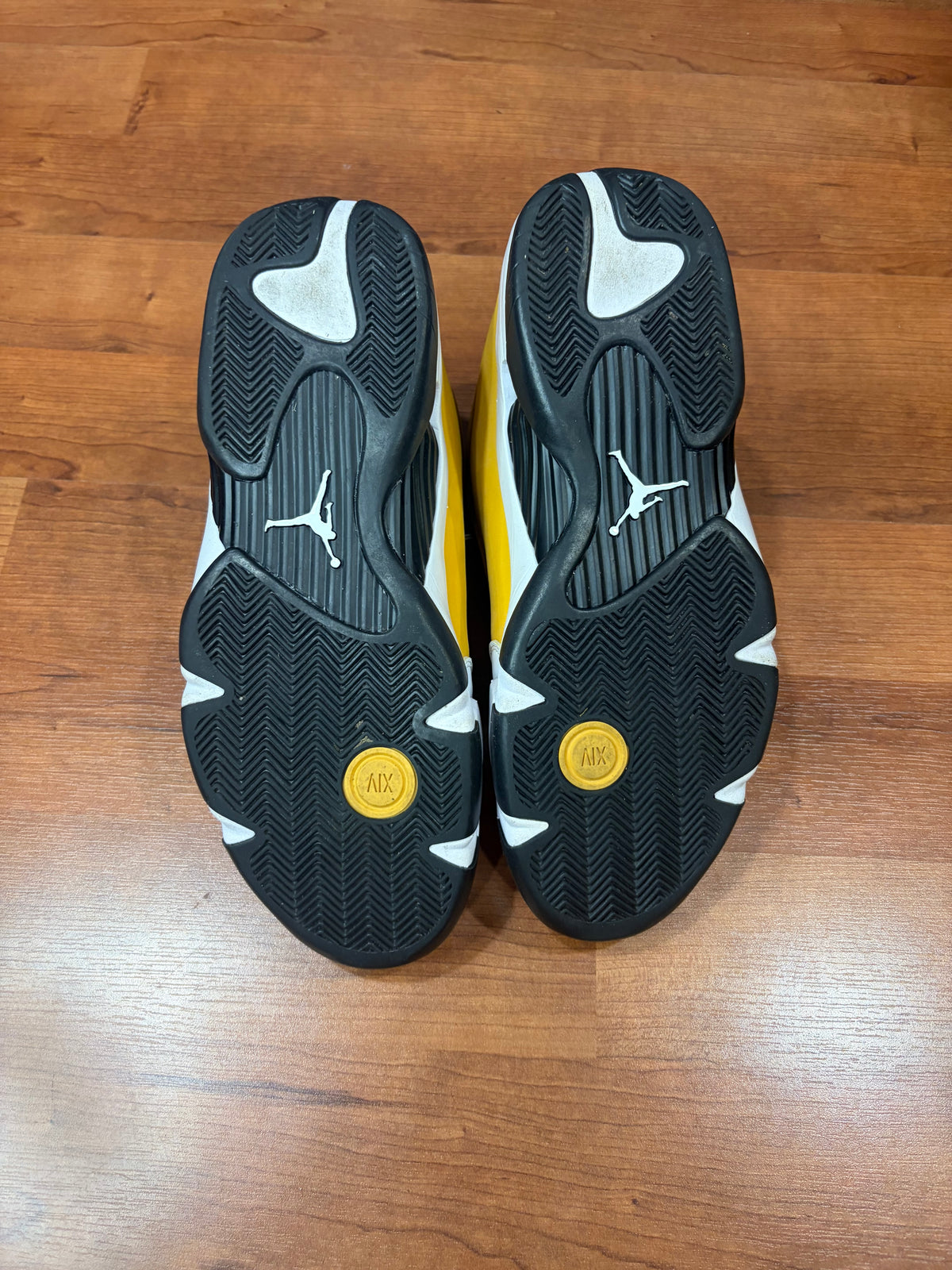 AJ14 Retro Light Ginger (Size 13 Mens)