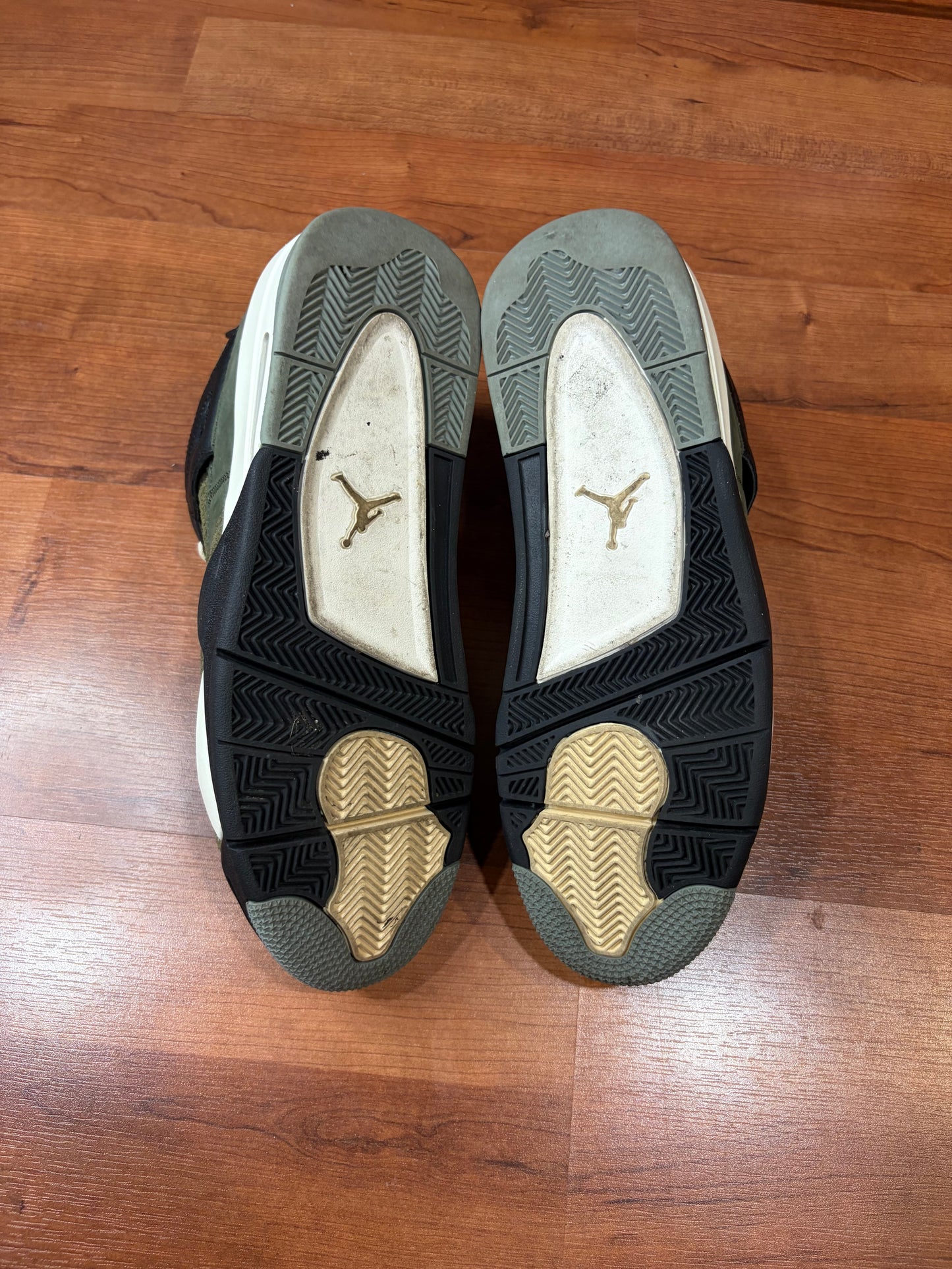 Jordan Retro 4 Medium Olive (Size 13 Mens)