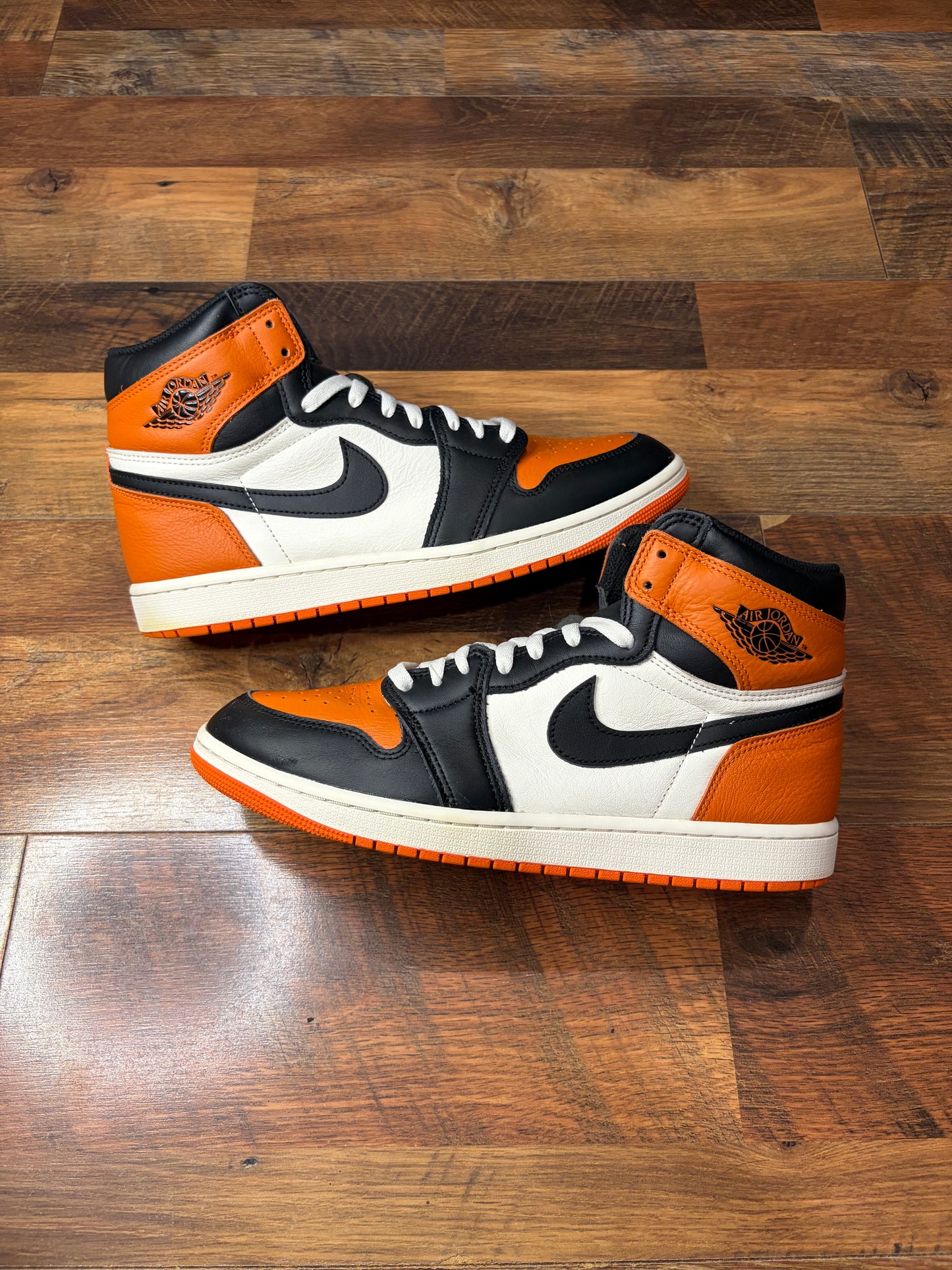 Jordan Retro 1 Shattered Backboard (Size 9 Mens)