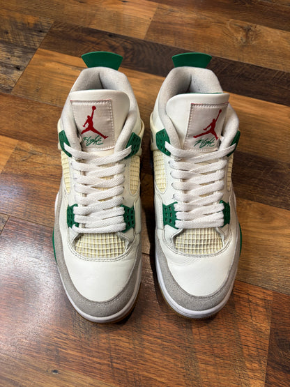 Jordan Retro 4 SB Pine Green (Size 8.5 Mens)