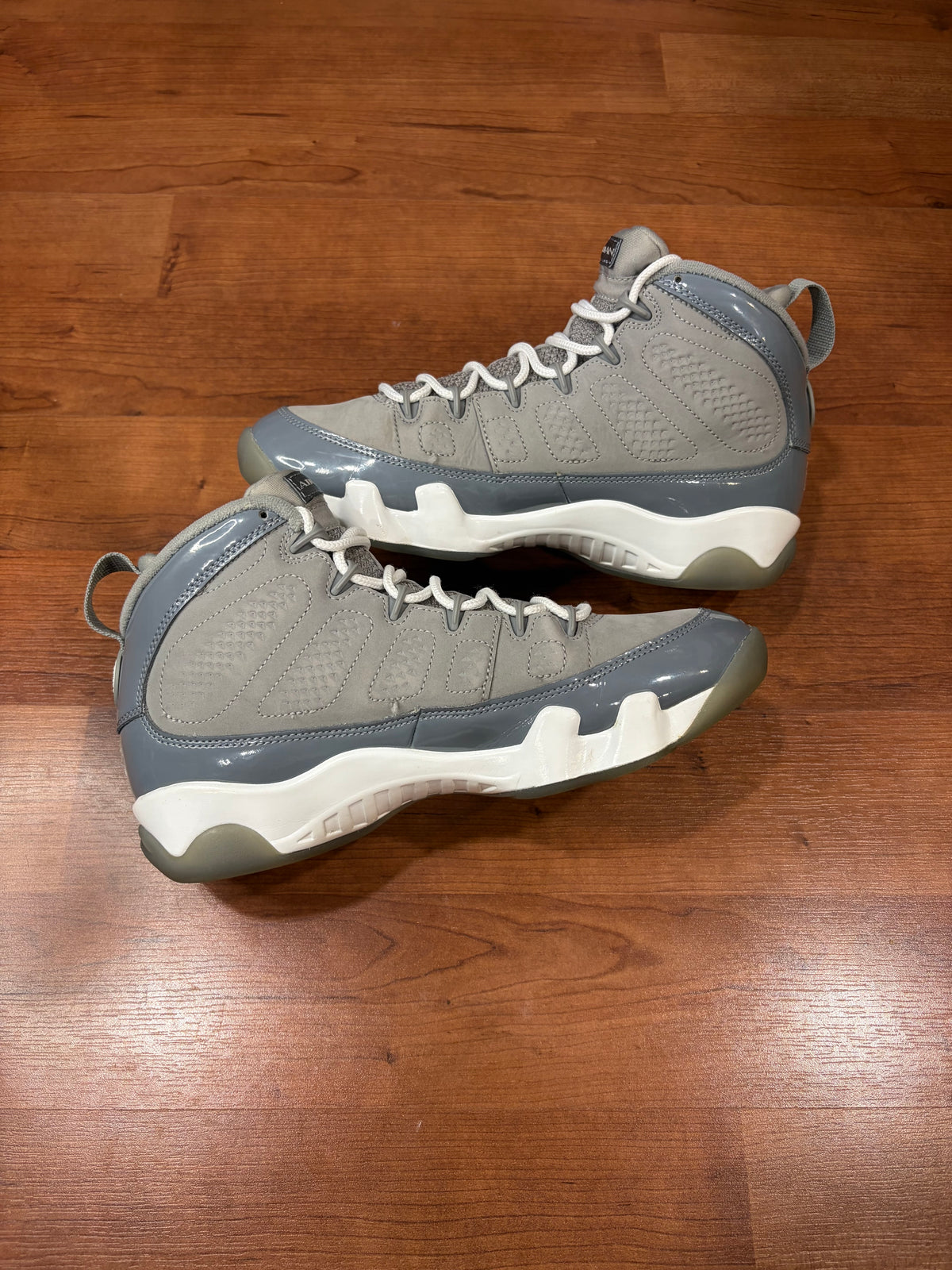 AJ9 Retro Cool Grey (Size 8 Mens)
