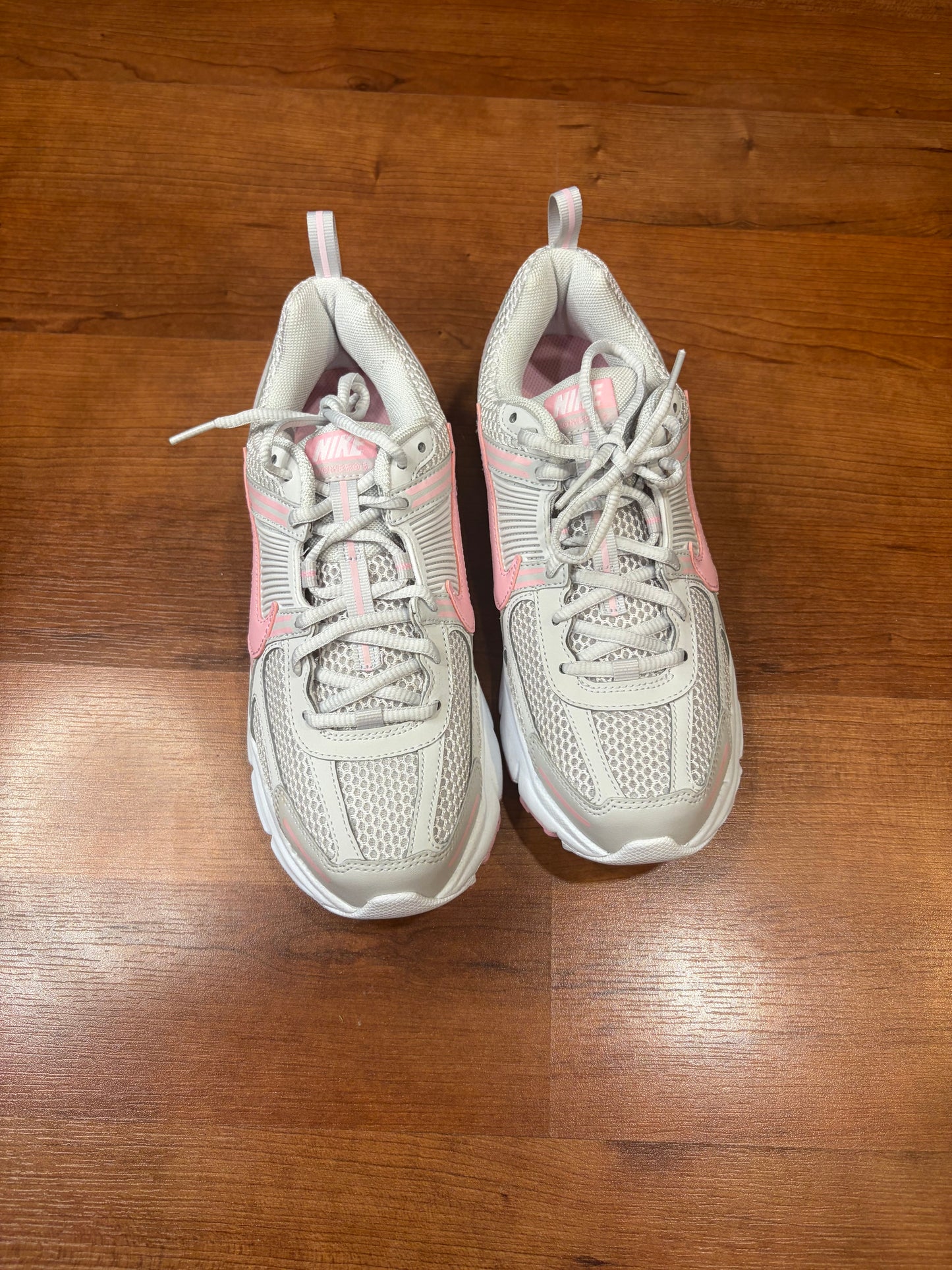 Nike Vomero 5 Medium Soft Pink (Brand New - 6.5Y/8W)