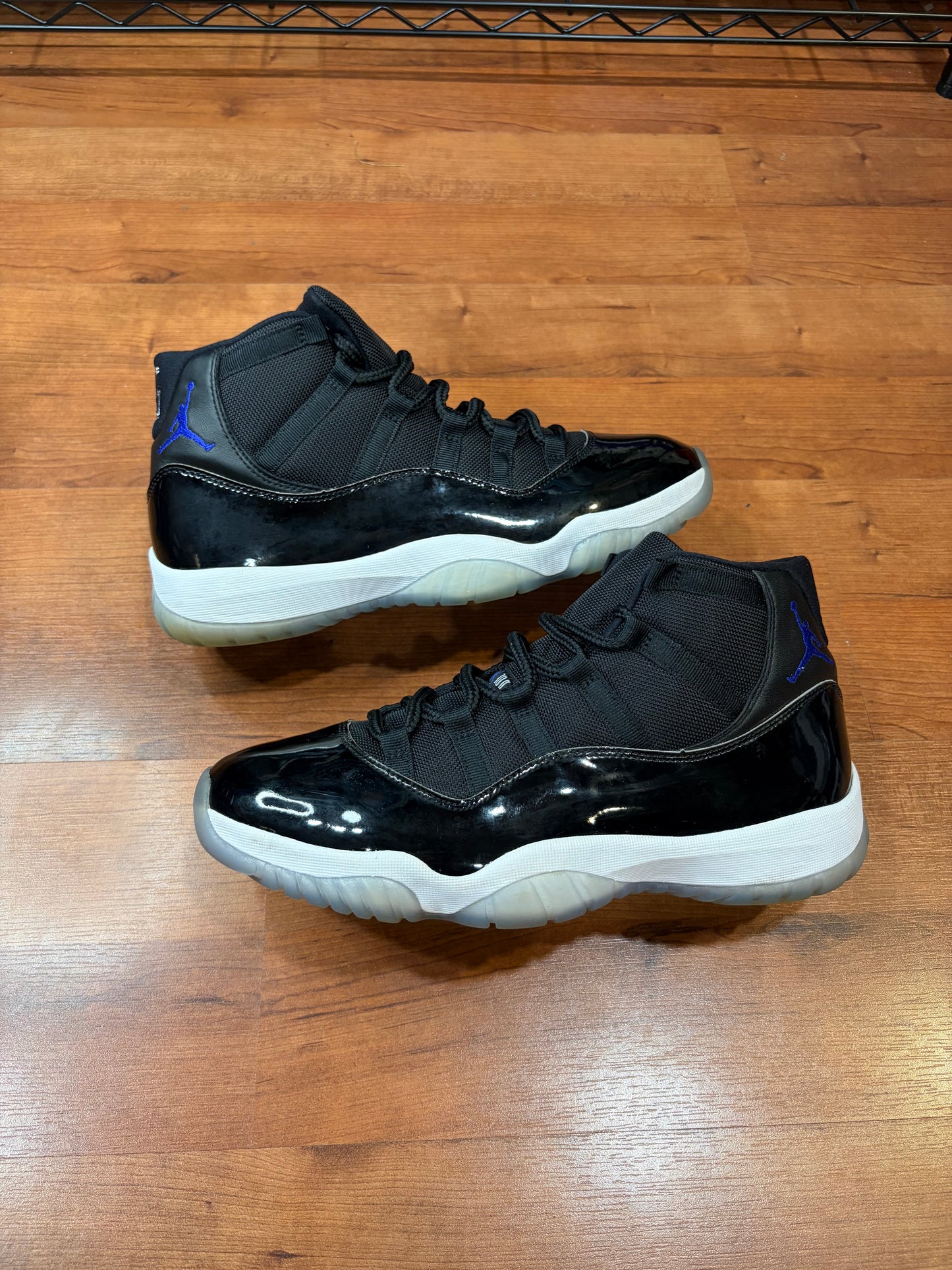 Jordan Retro 11 Space Jam (Size 11 Mens)