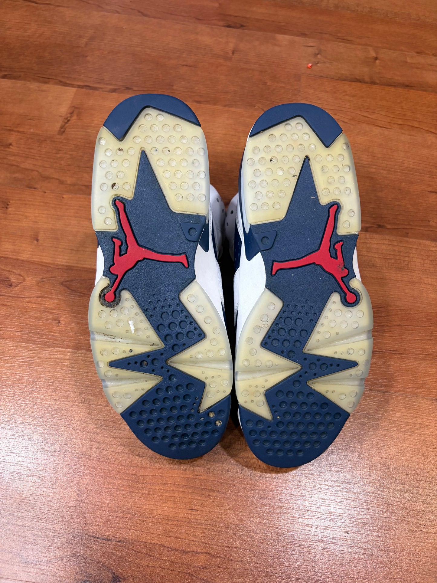 Jordan Retro 6 Olympic (Size 8.5 Mens)