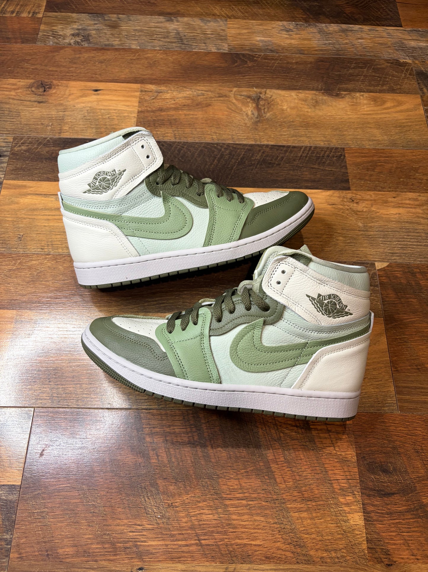 Jordan Retro 1 Method of Make Medium Olive (Brand New/Rep Box - 11W/9.5M)
