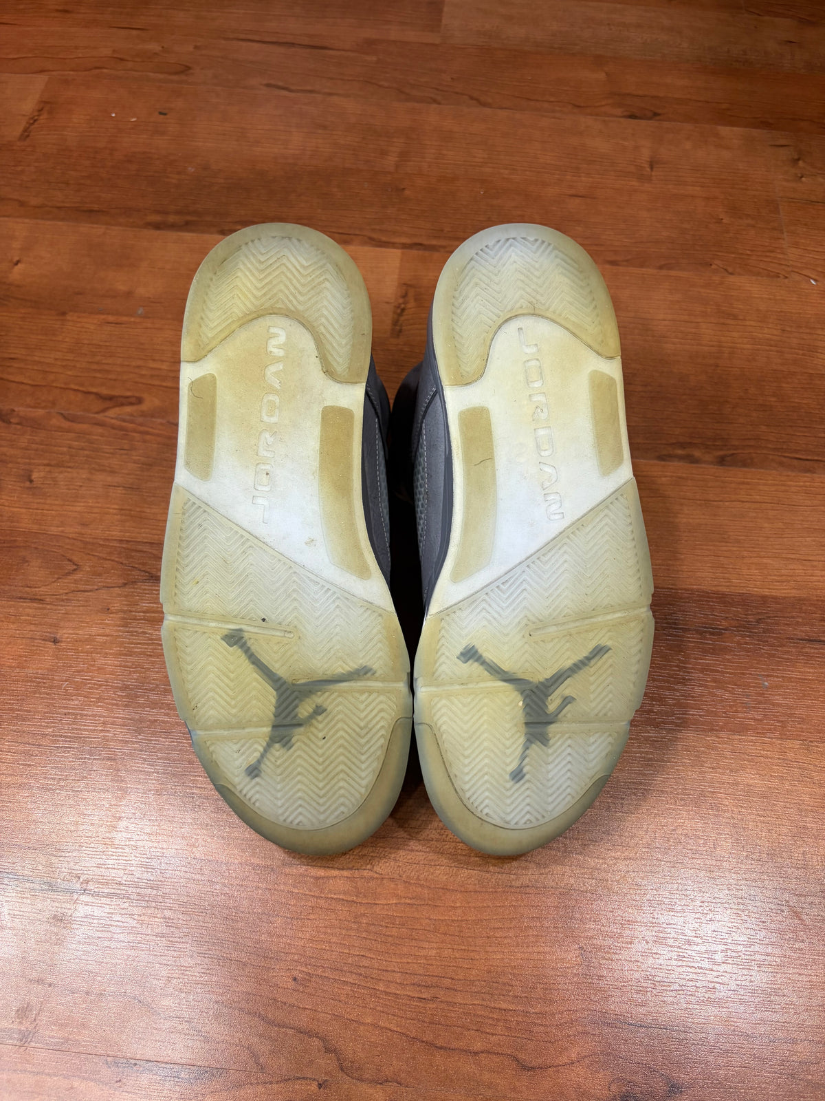 AJ5 Retro Wolf Grey (Size 11 Mens)