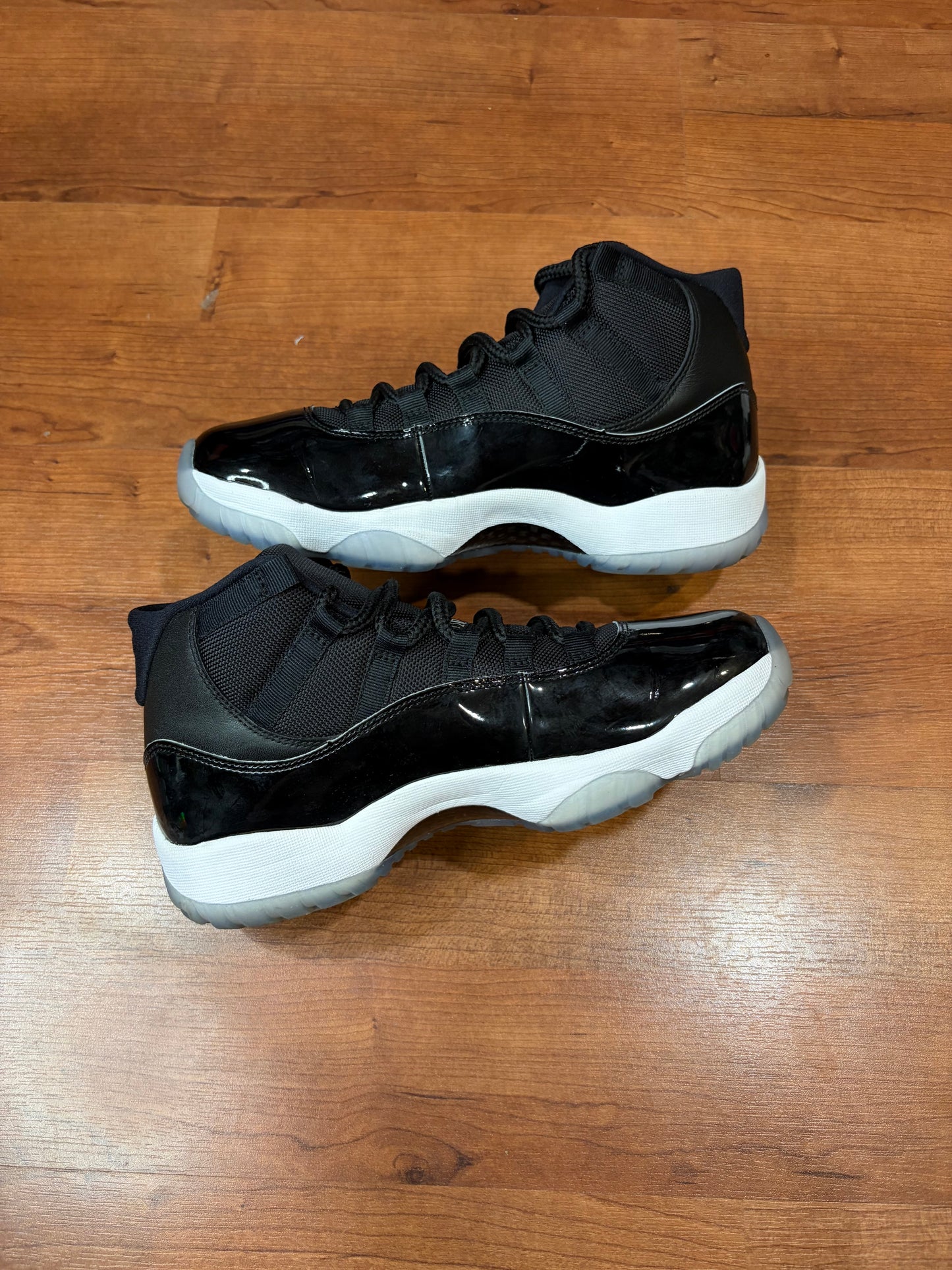 Jordan Retro 11 Space Jam (Size 8.5 Mens)