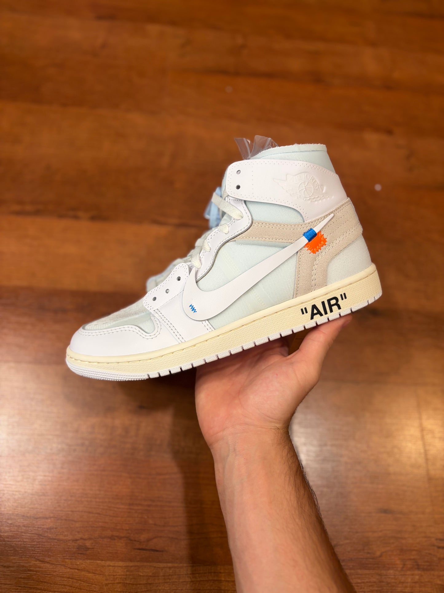 Jordan Retro 1 Virgil Abloh Alaska (Brand New - 10M)