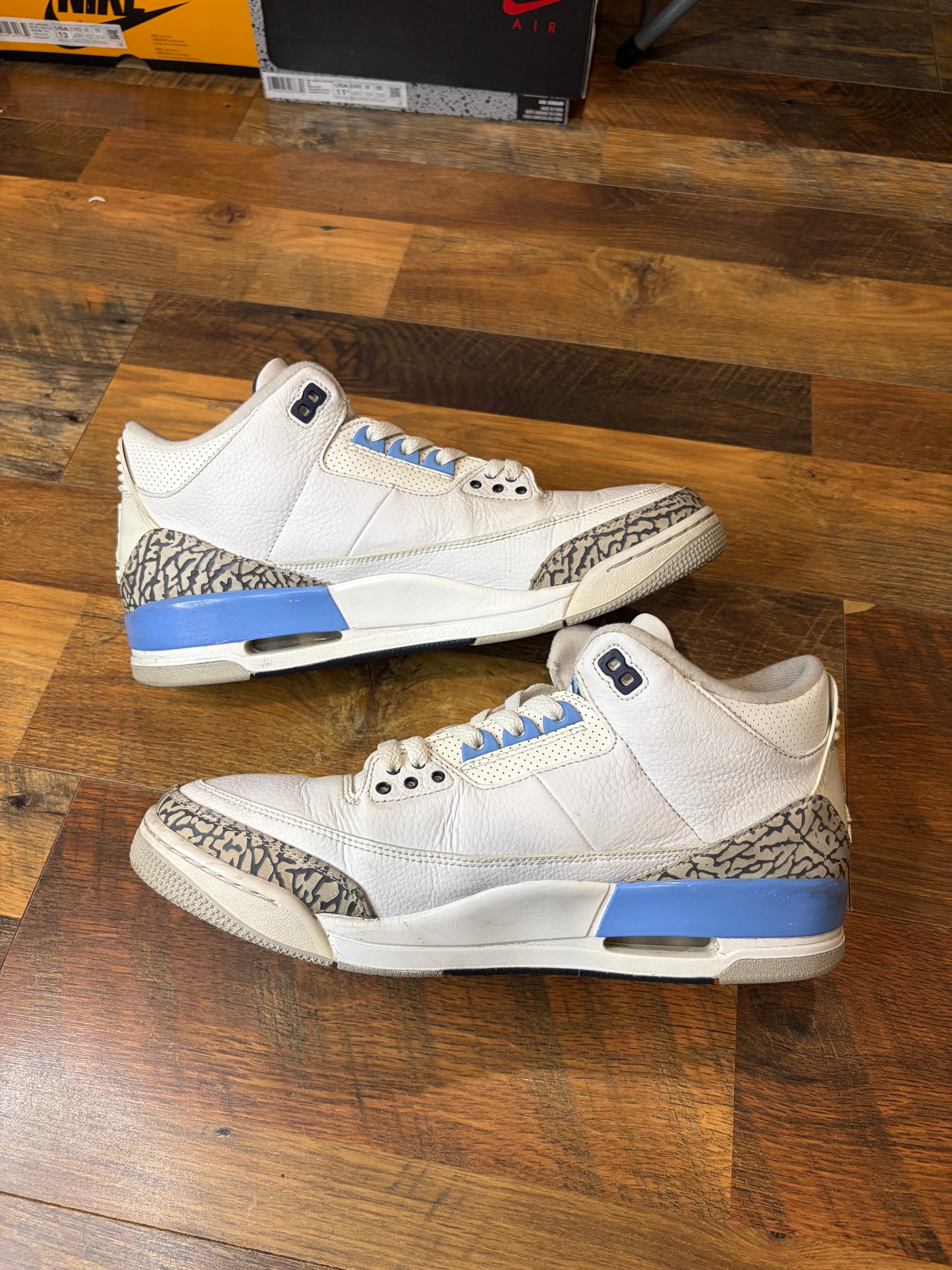 Jordan Retro 3 UNC (Size 11.5 Mens)