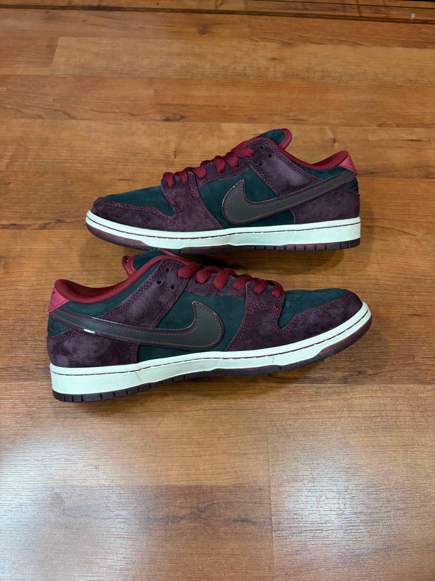 Nike Dunk Low SB Riot (Size 9 Mens)