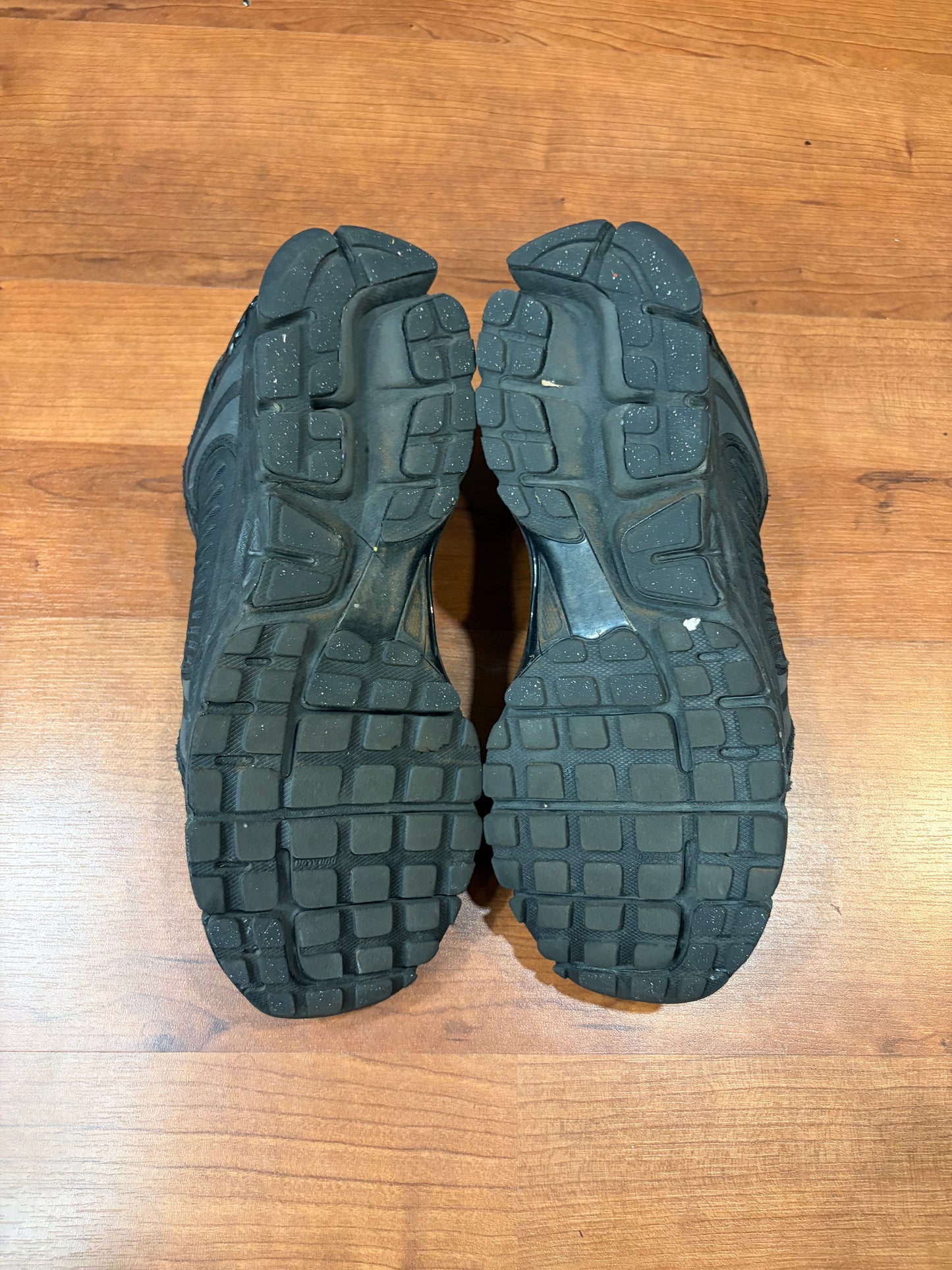 Nike Vomero 5 Triple Black (Size 11 Mens)
