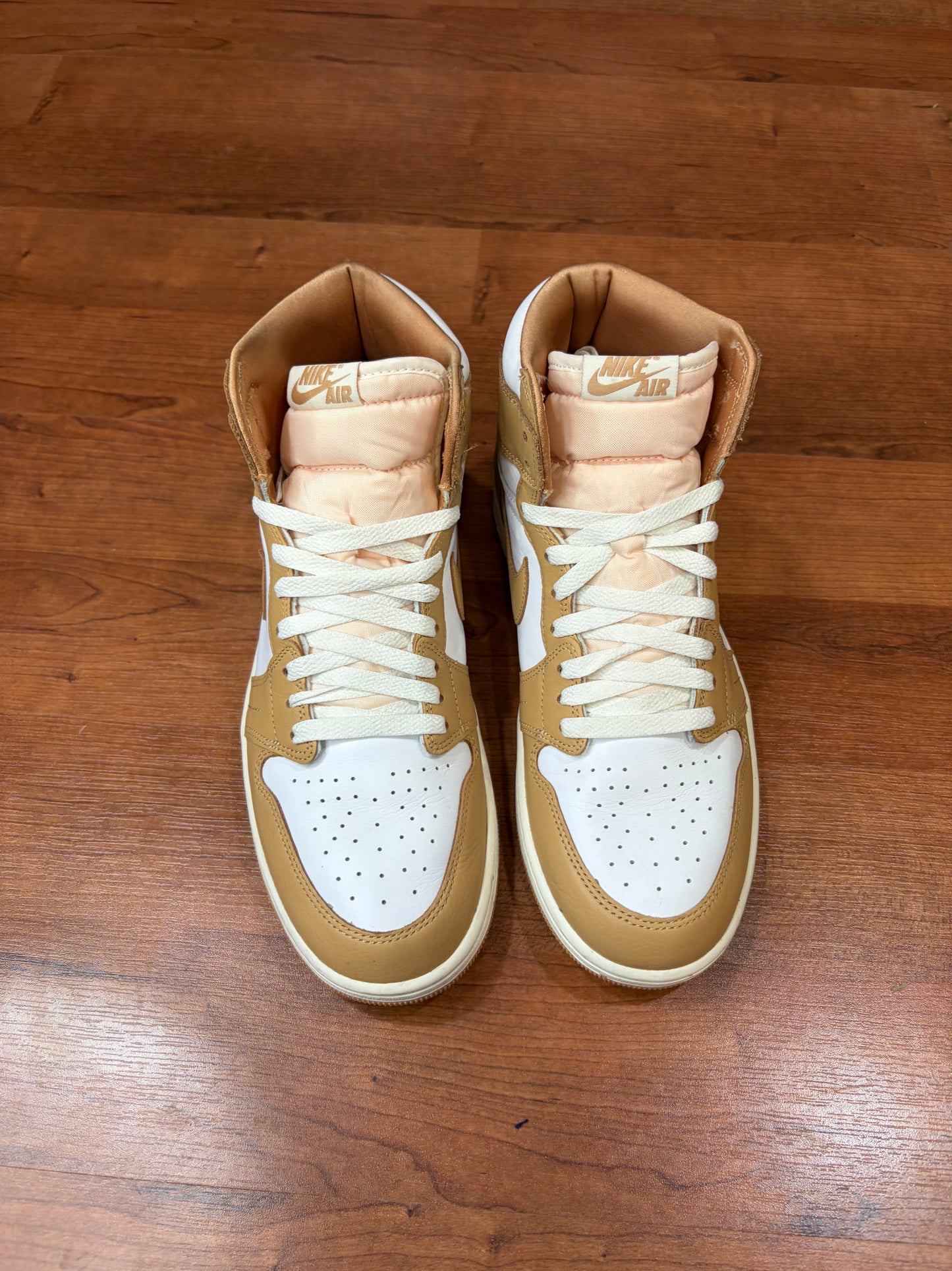 Jordan Retro 1 Praline (Size 11W / 9.5M)