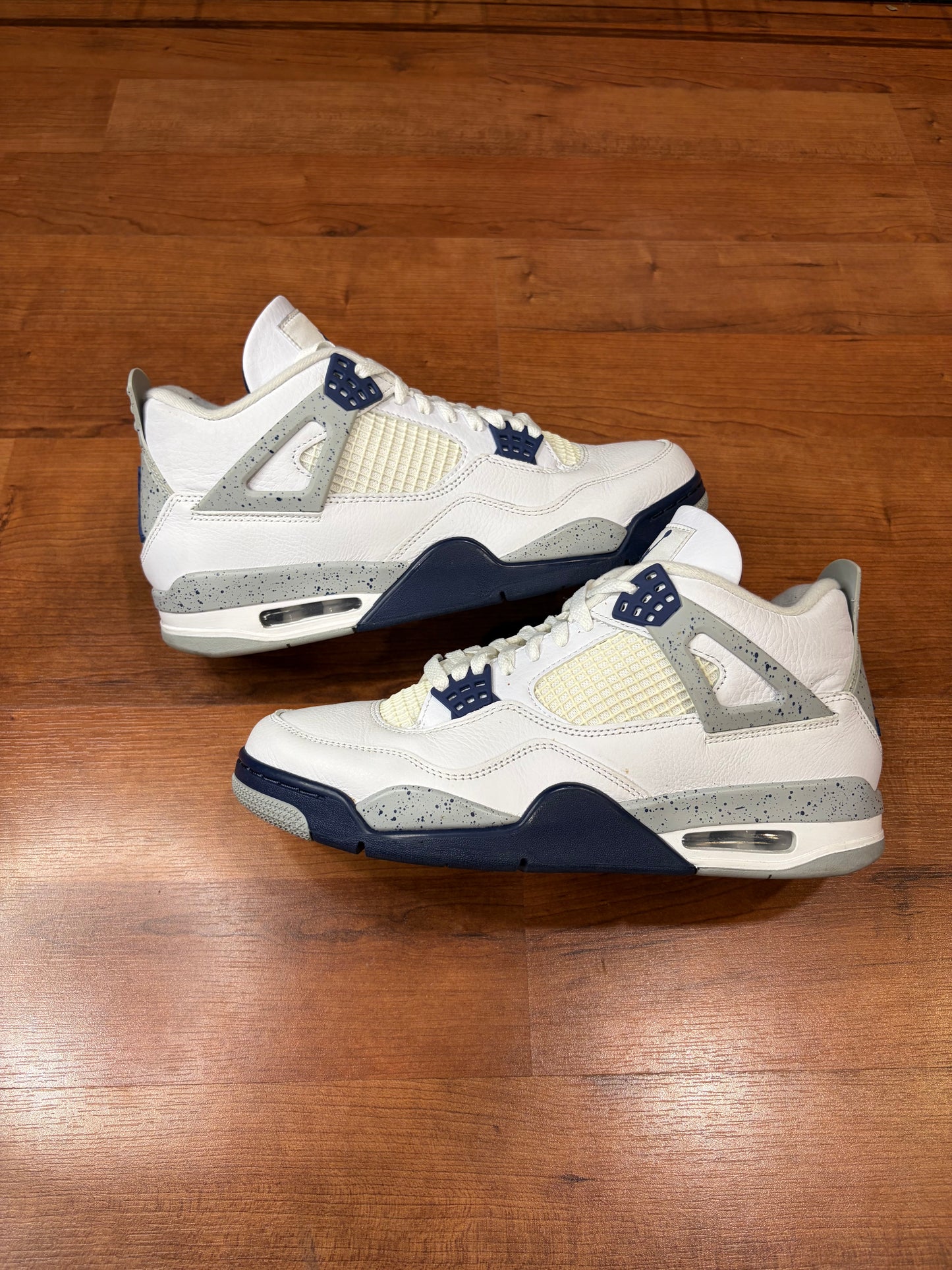 Jordan Retro 4 Midnight Navy (Size 10 Mens)