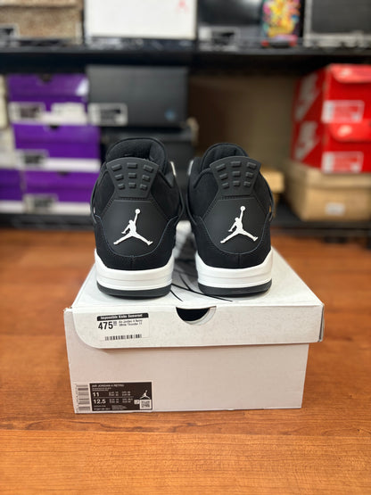 Jordan Retro 4 White Thunder (Brand New - 11M)