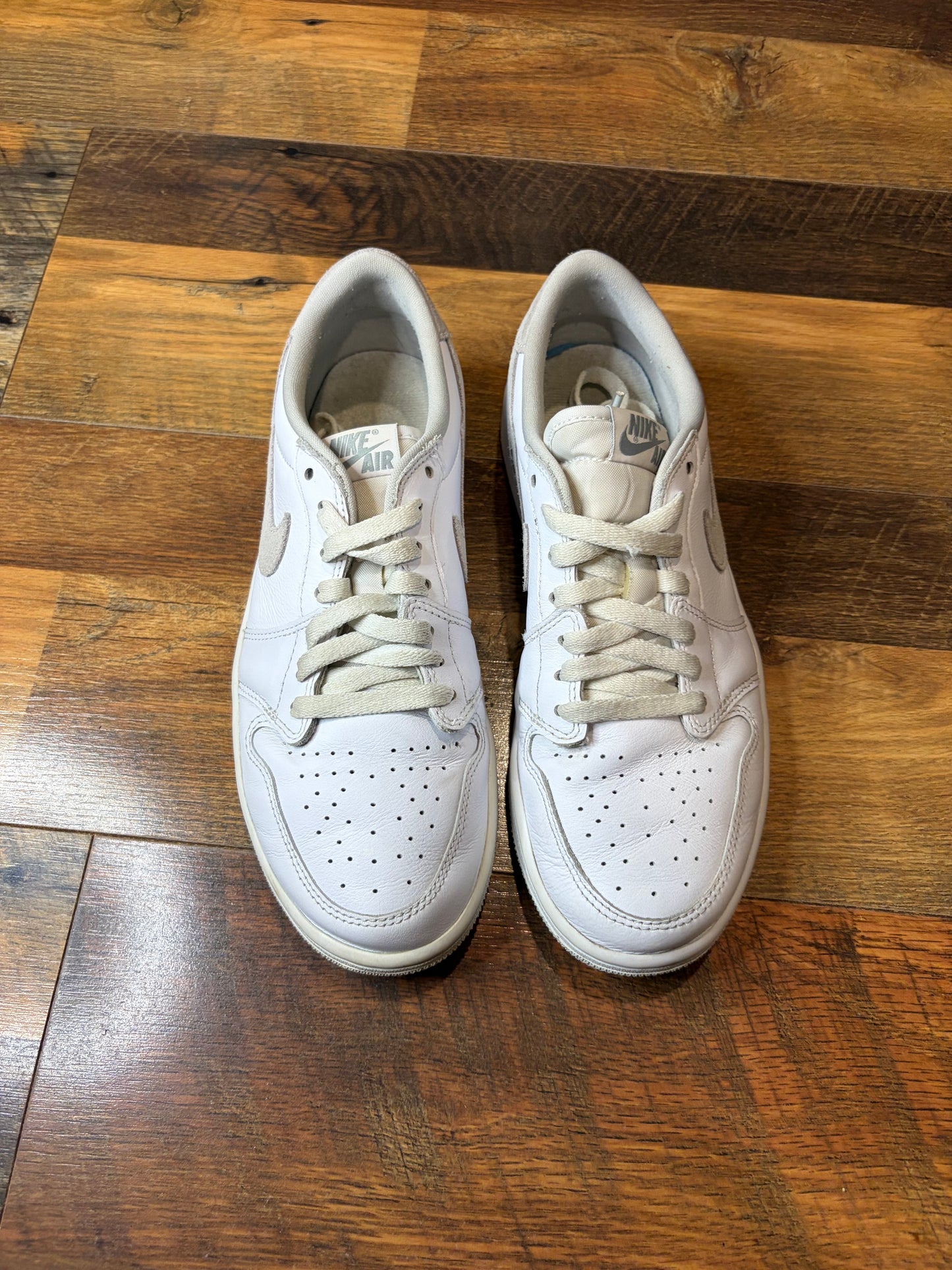 Jordan Retro 1 Low Neutral Grey (Size 9.5W/8M)