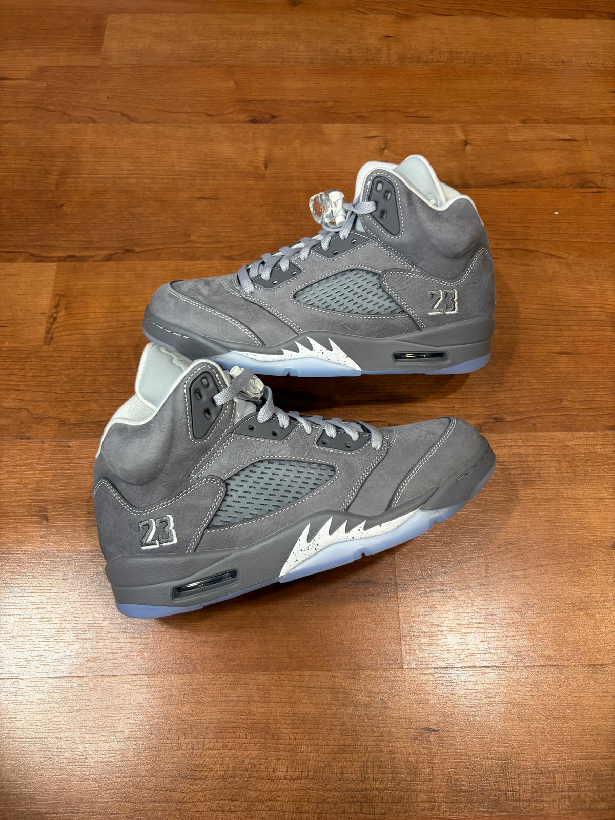 AJ5 Retro Wolf Grey (Brand New - Mens Size)