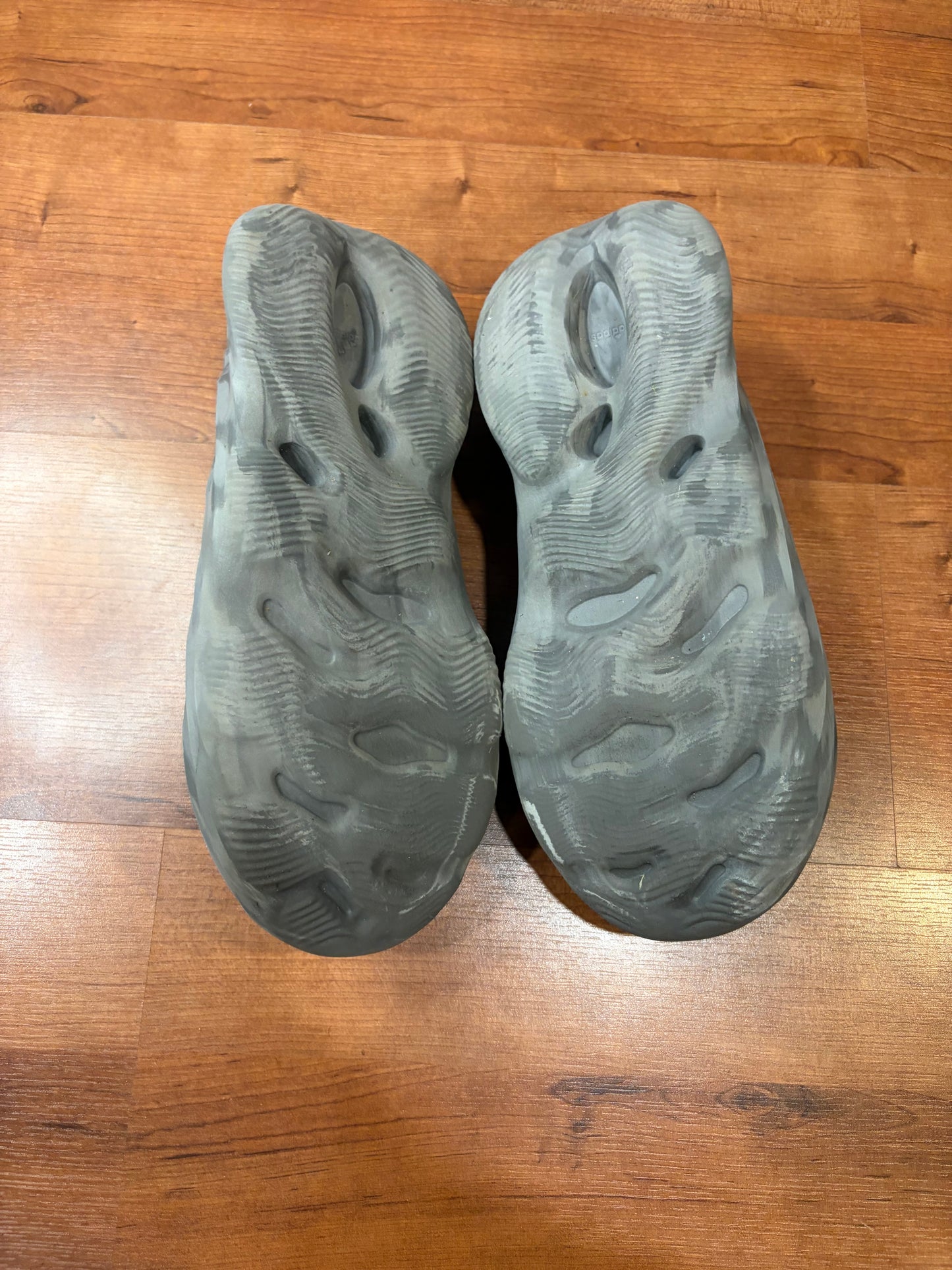 Yeezy Foam RNR MX Granite (Size 10 Mens)