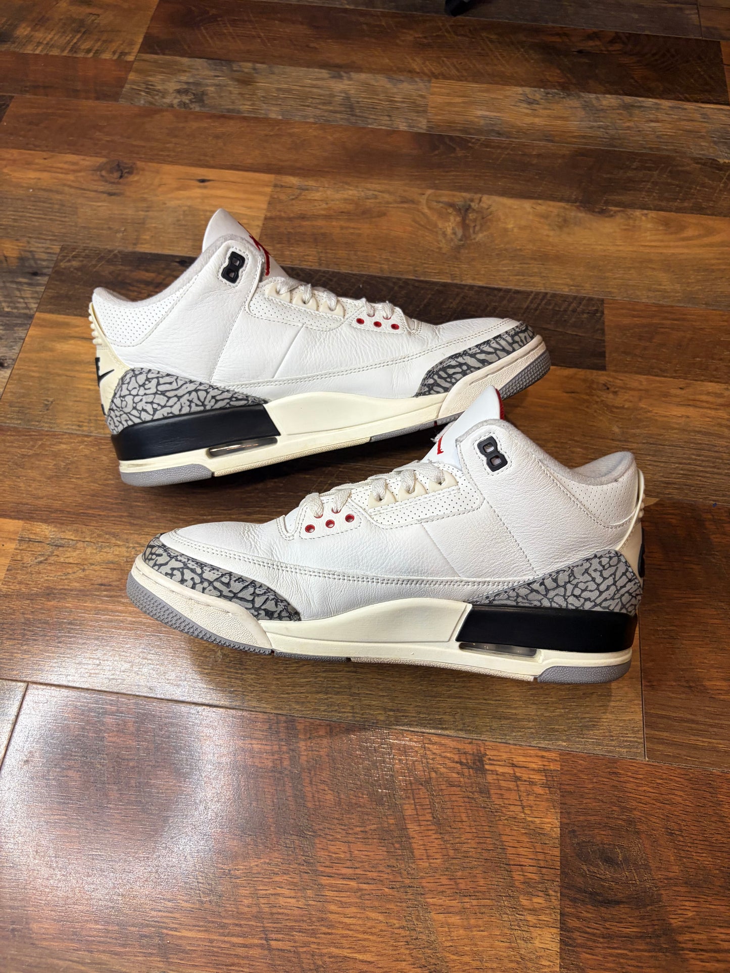 Jordan Retro 3 Reimagined White Cement (Size 10.5 Mens)