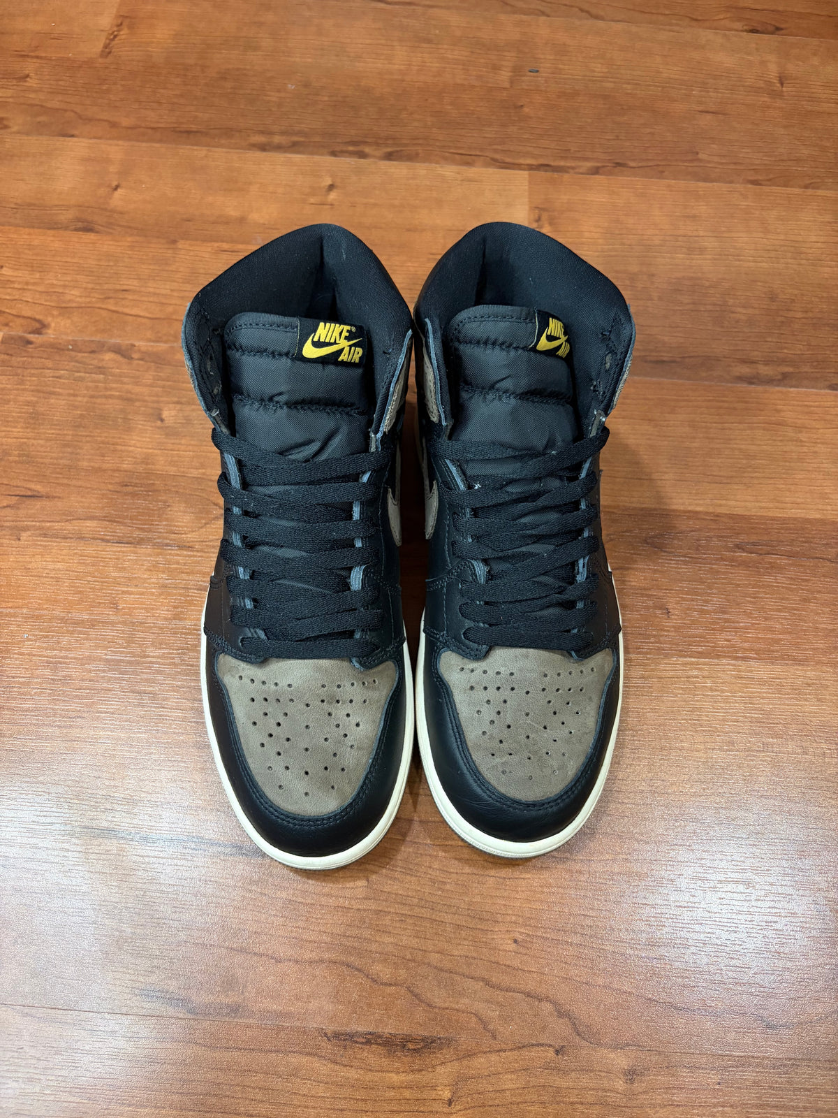 AJ1 Retro Palomino (Size 9 Mens)