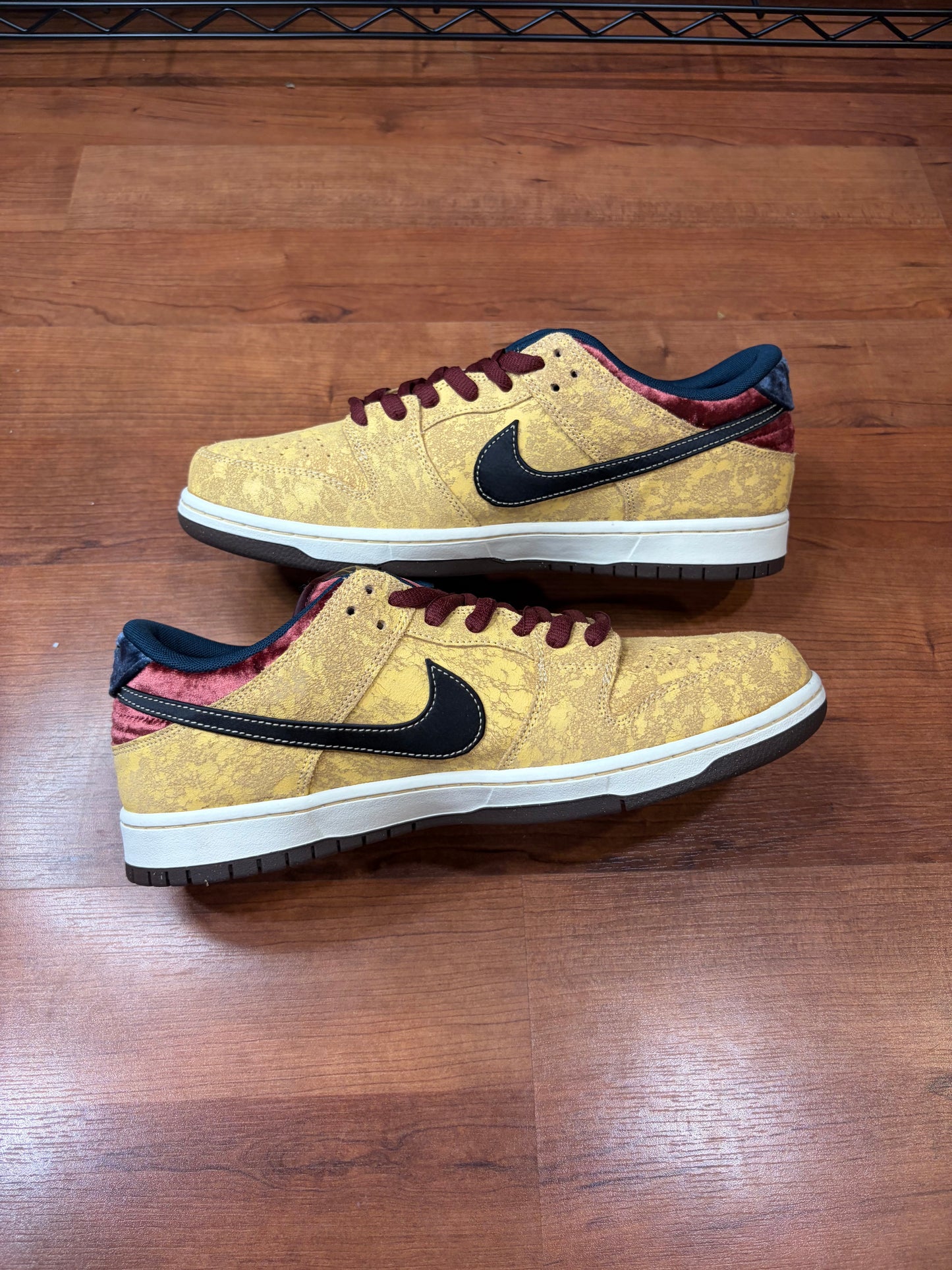 Nike Dunk Low City of Cinema (Brand New - 12M)