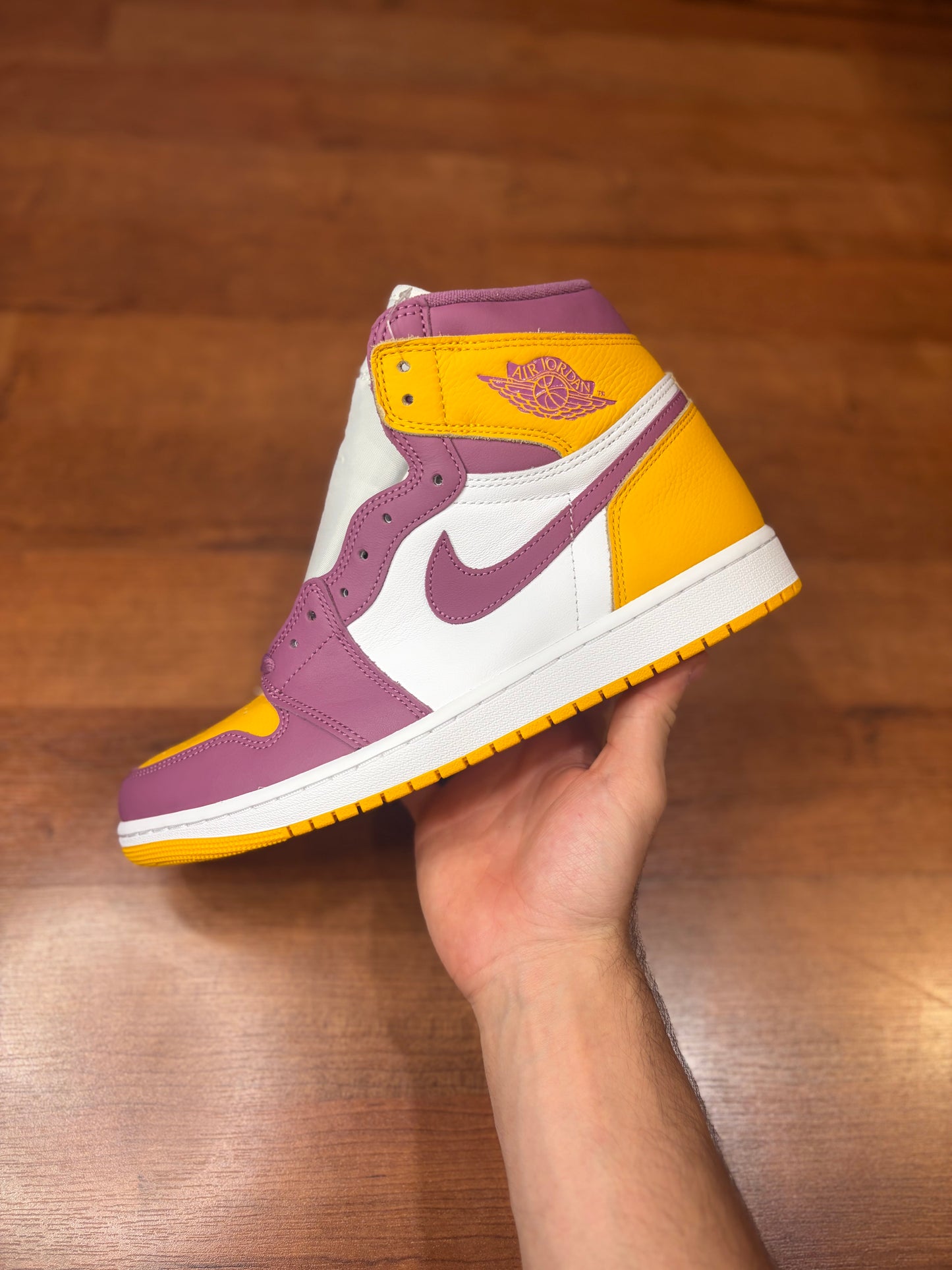 Jordan Retro 1 Brotherhood (Brand New - 10.5M)