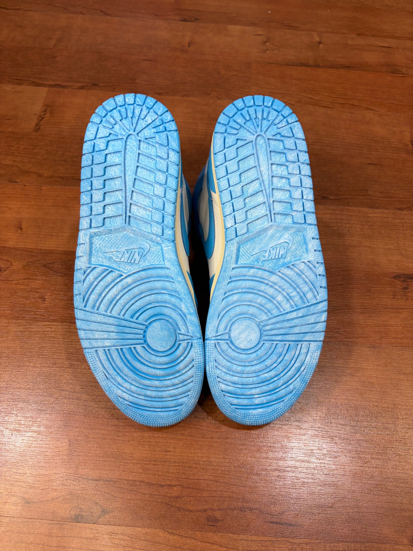 Jordan Retro 1 UNC Reimagined (Brand New - Multiple Sizes)