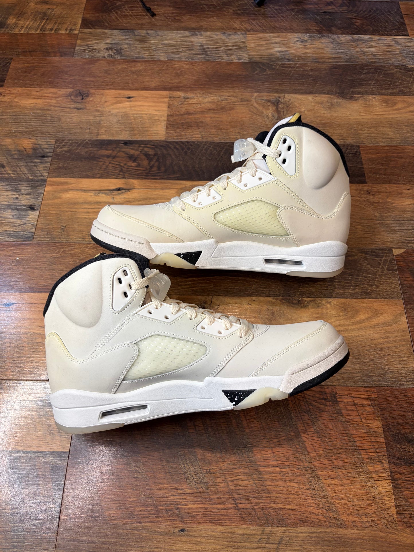 Jordan Retro 5 Sail (Brand New - Mens Sizes)