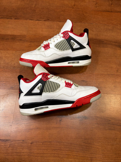 Jordan Retro 4 Fire Red (Size 9 Mens)
