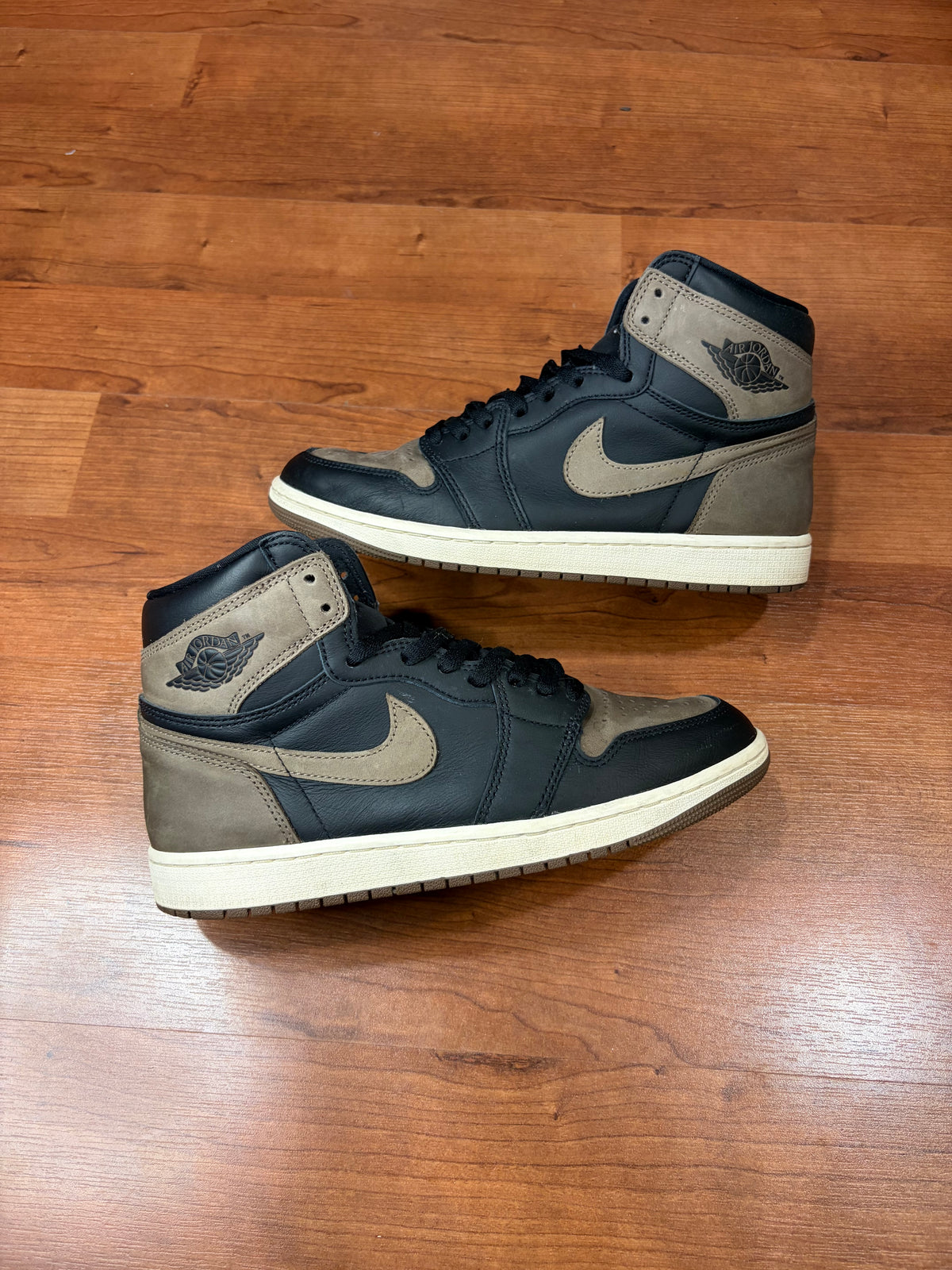 AJ1 Retro Palomino (Size 9 Mens)