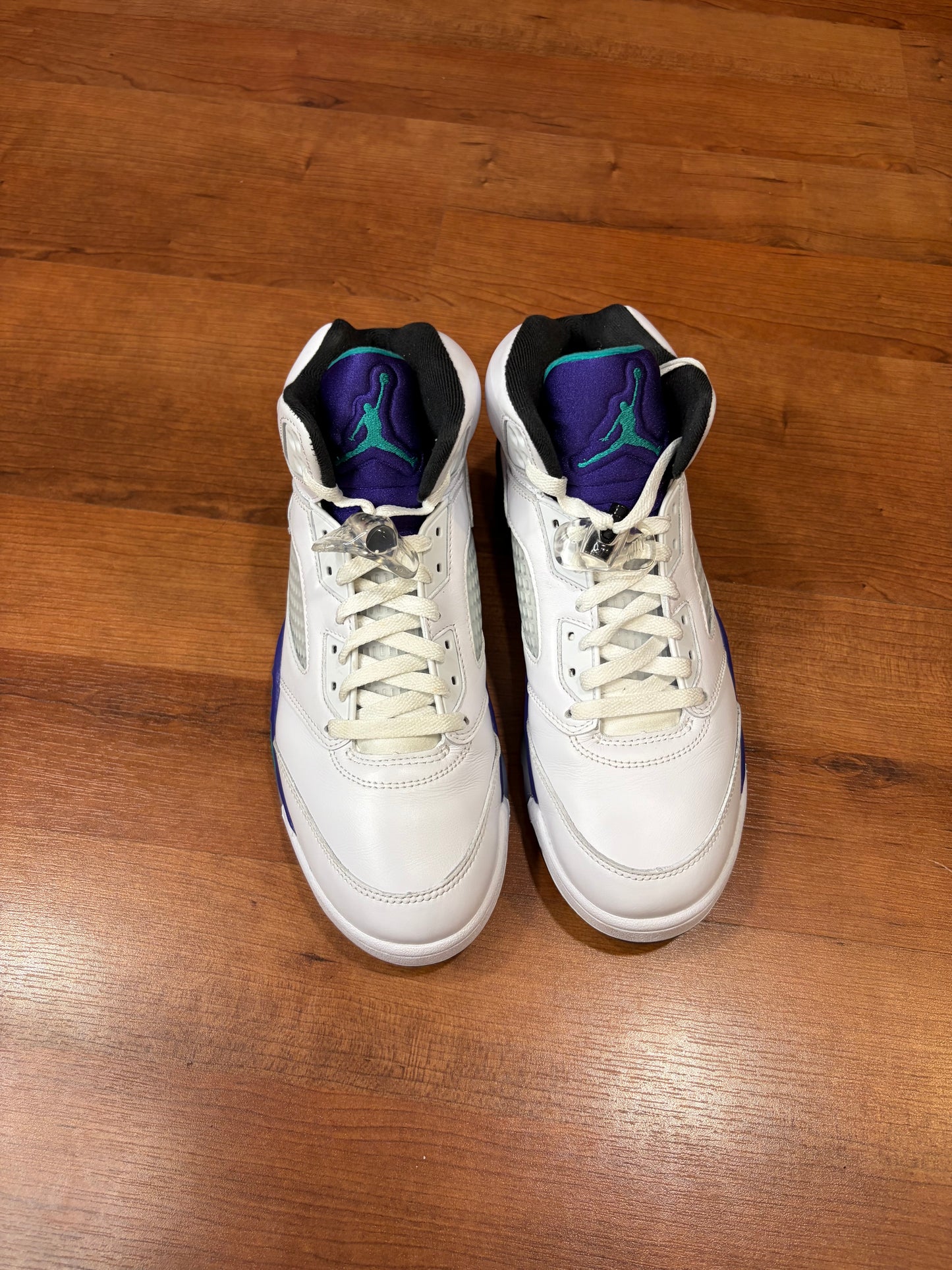 Jordan Retro 5 Grape (Size 9.5 Mens)