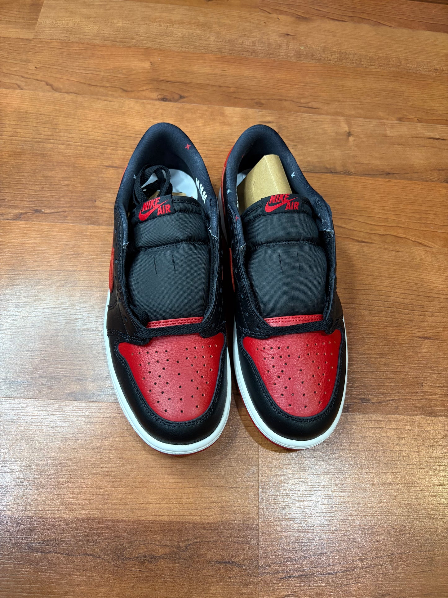 Jordan Retro 1 Low Banned (Brand New - Mens Sizes)