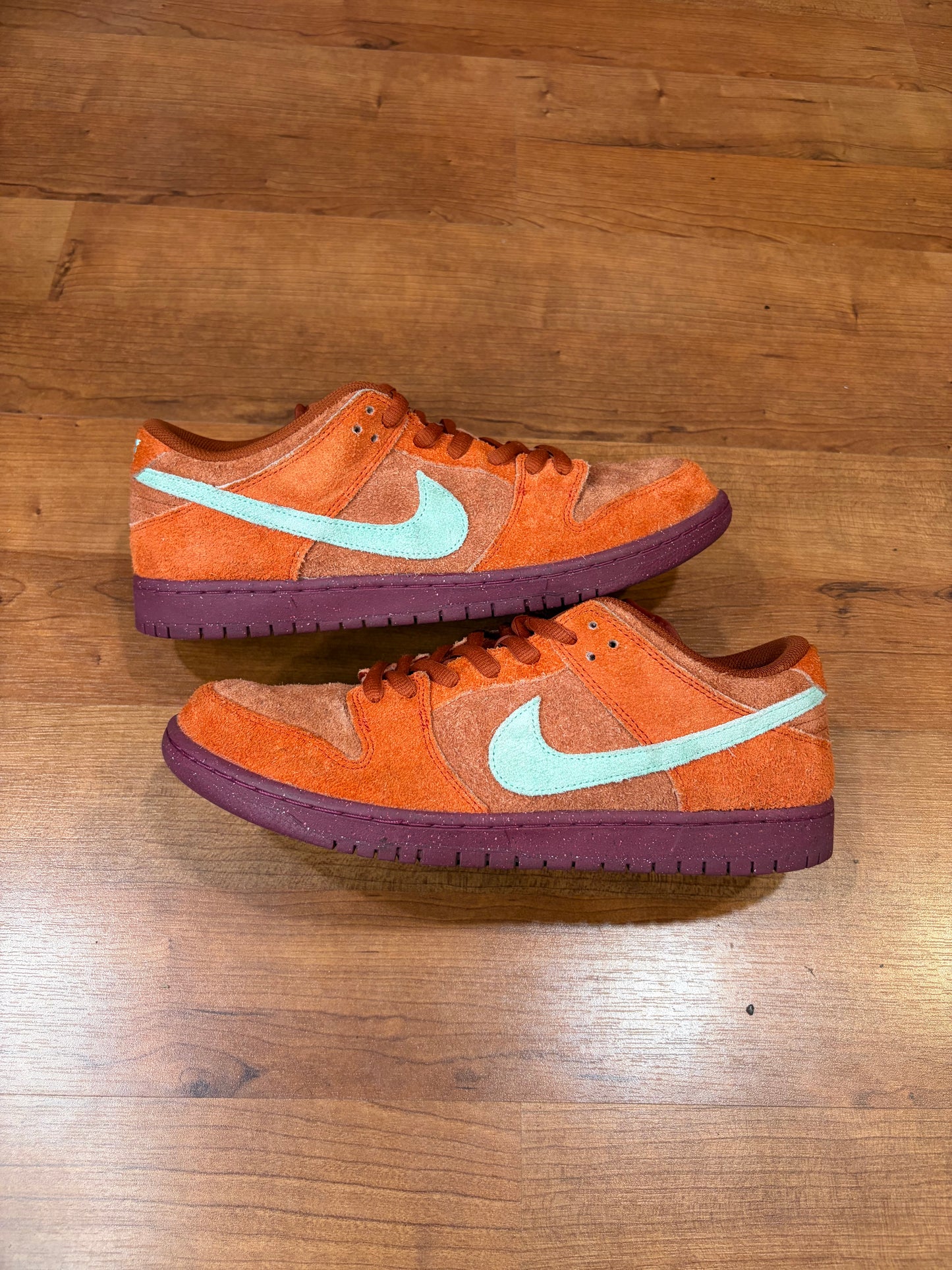 Nike Dunk Low SB Mystic Redwood (Size 11.5 Mens)