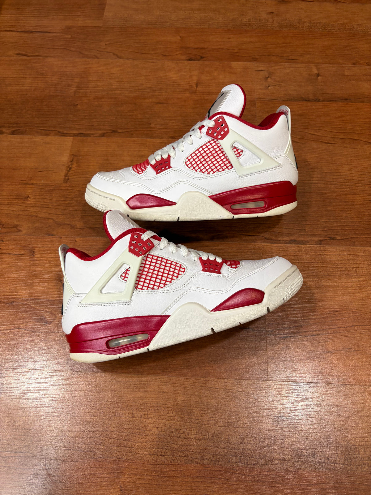 AJ4 Retro Alternate 89 (Size 9 Mens)
