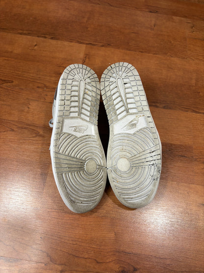 AJ1 Low Retro Metallic Silver (Size 9.5 Mens)