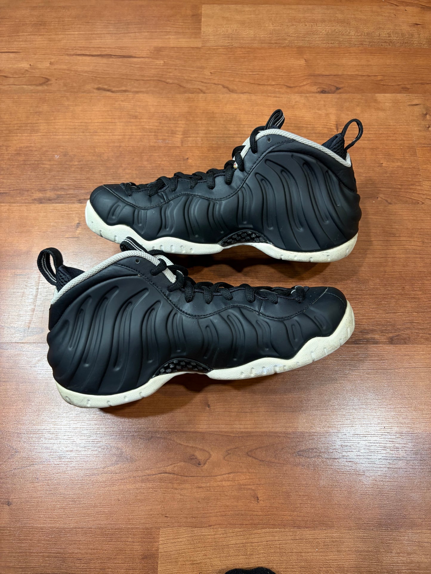 Nike Air Foamposite Dr. Doom (Size 9.5 Mens)