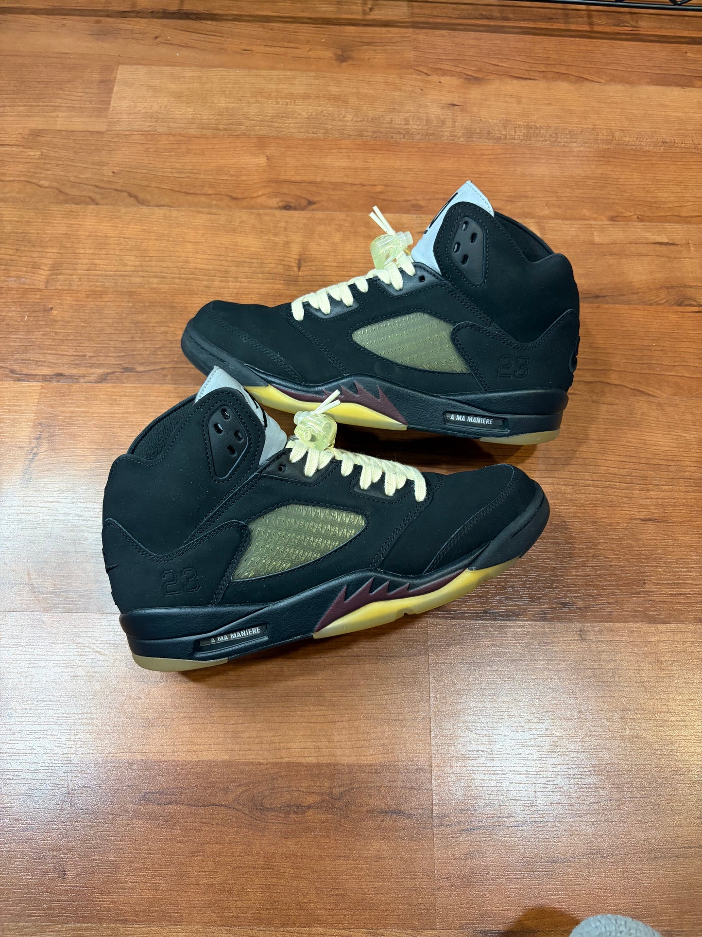 Jordan Retro 5 A Ma Maniere Dusk (Size 8.5 Mens)