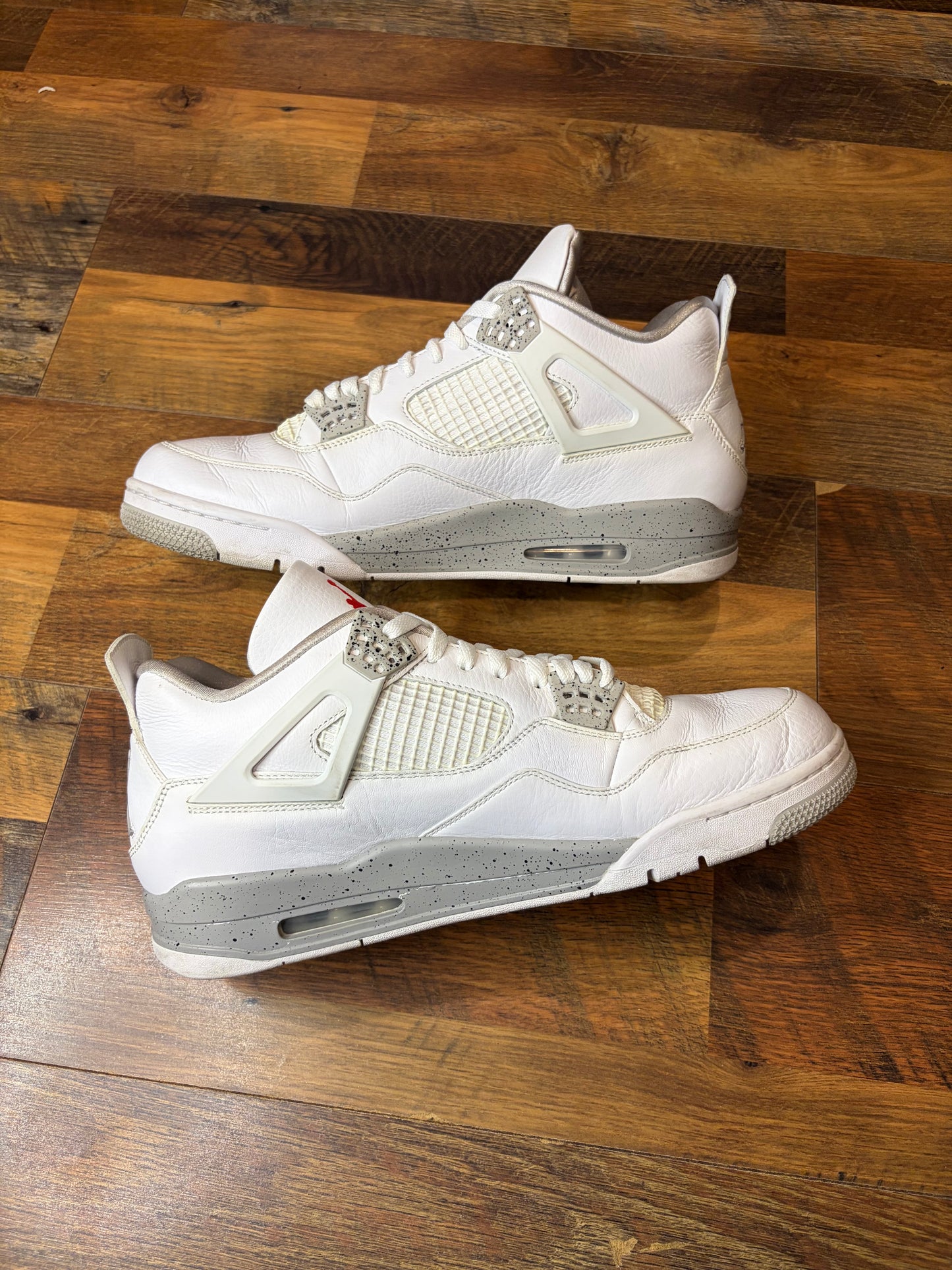 Jordan Retro 4 White Oreo (Size 13 Mens)