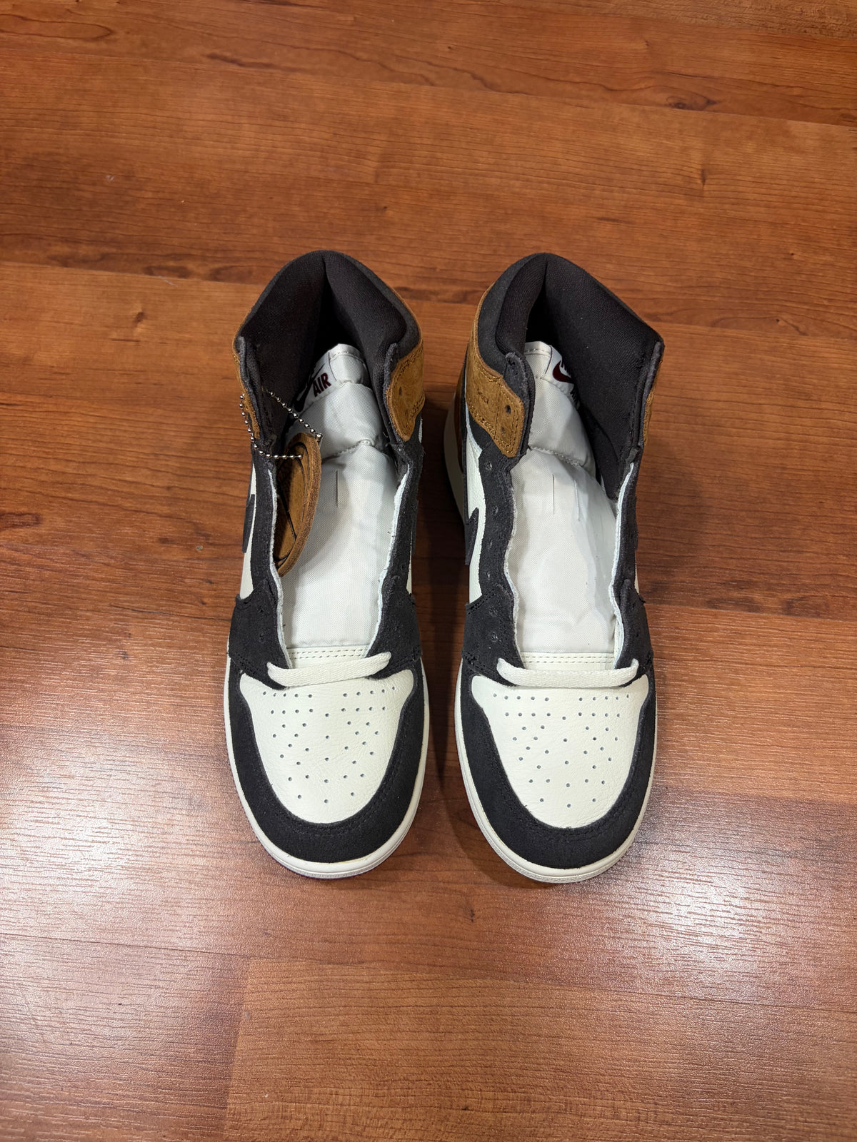 AJ1 Retro Love Letter (Brand New / No Lid - 7Y / 8.5W)