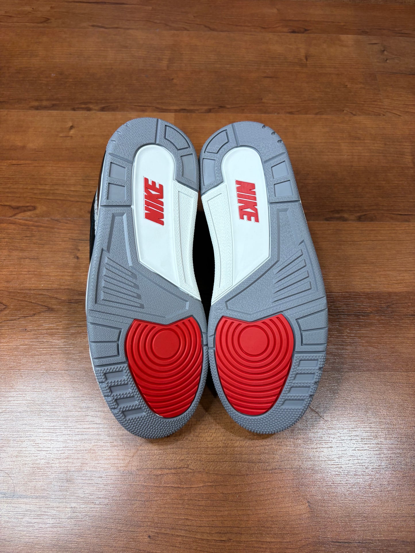 Jordan Retro 3 Black Cement (Brand New - 8.5M)