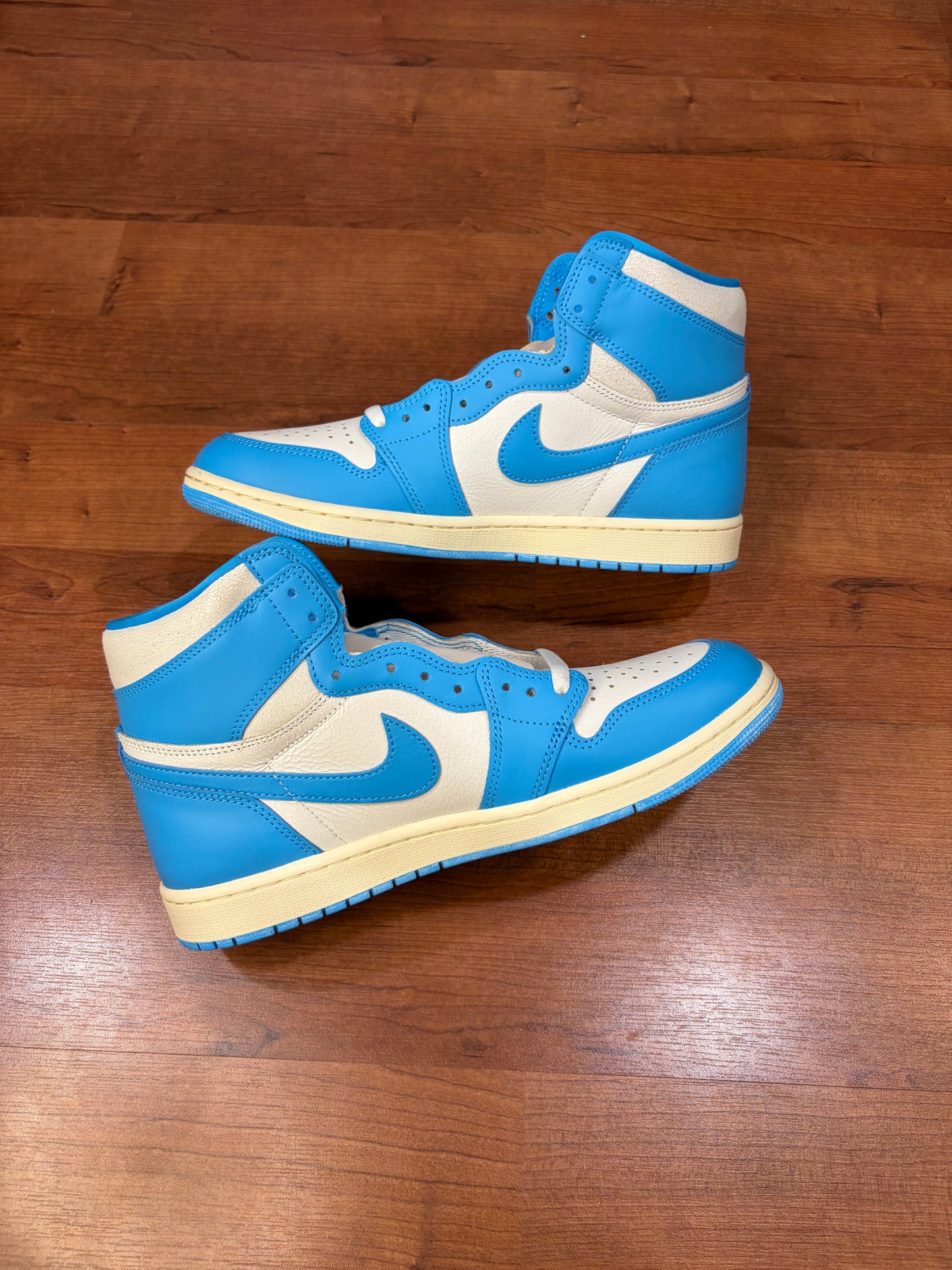 Jordan Retro 1 UNC Reimagined (Brand New - Multiple Sizes)