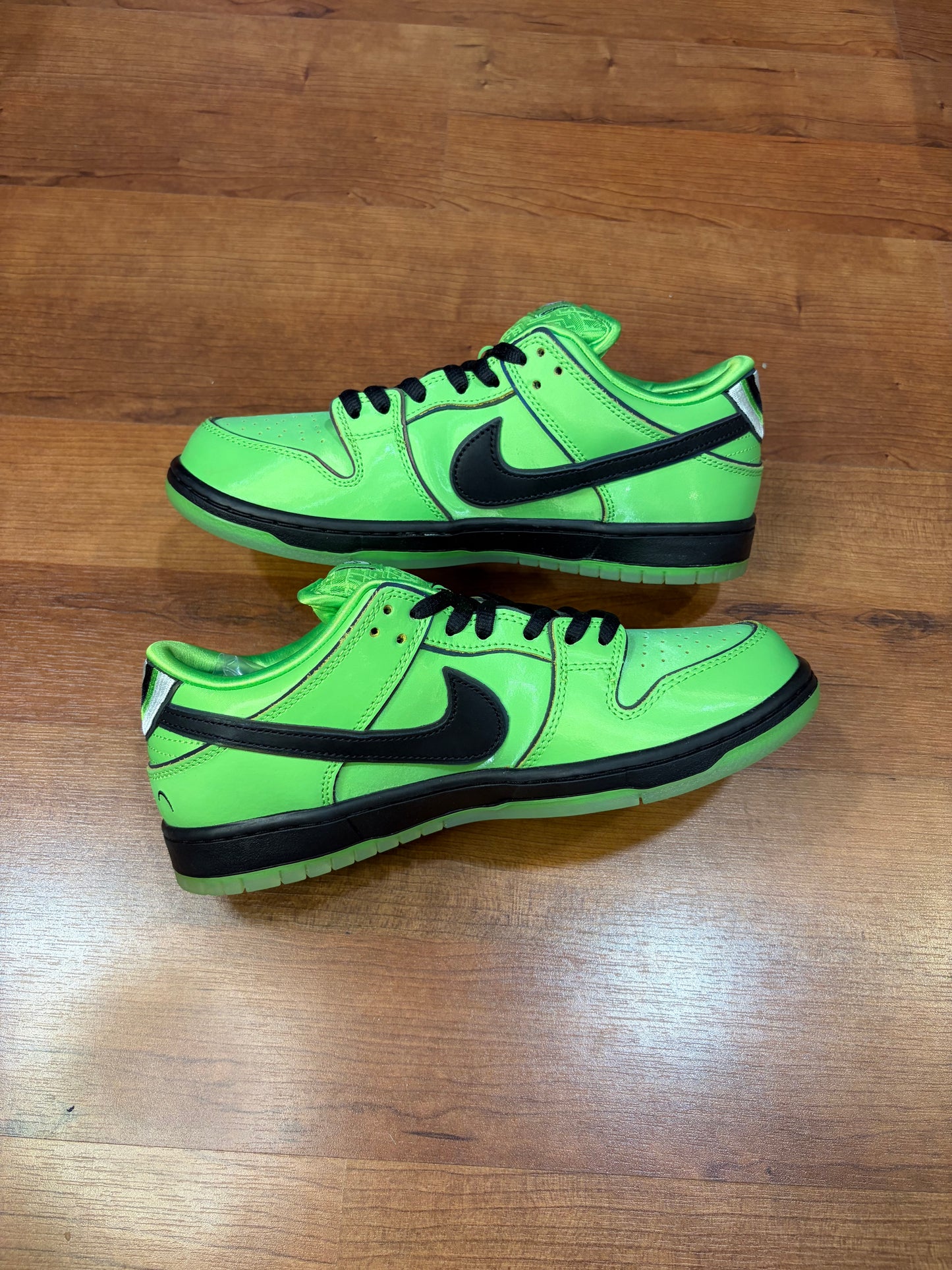 Nike Dunk Low SB PowerPuff Girl Buttercup (Brand New - Mens Sizes)