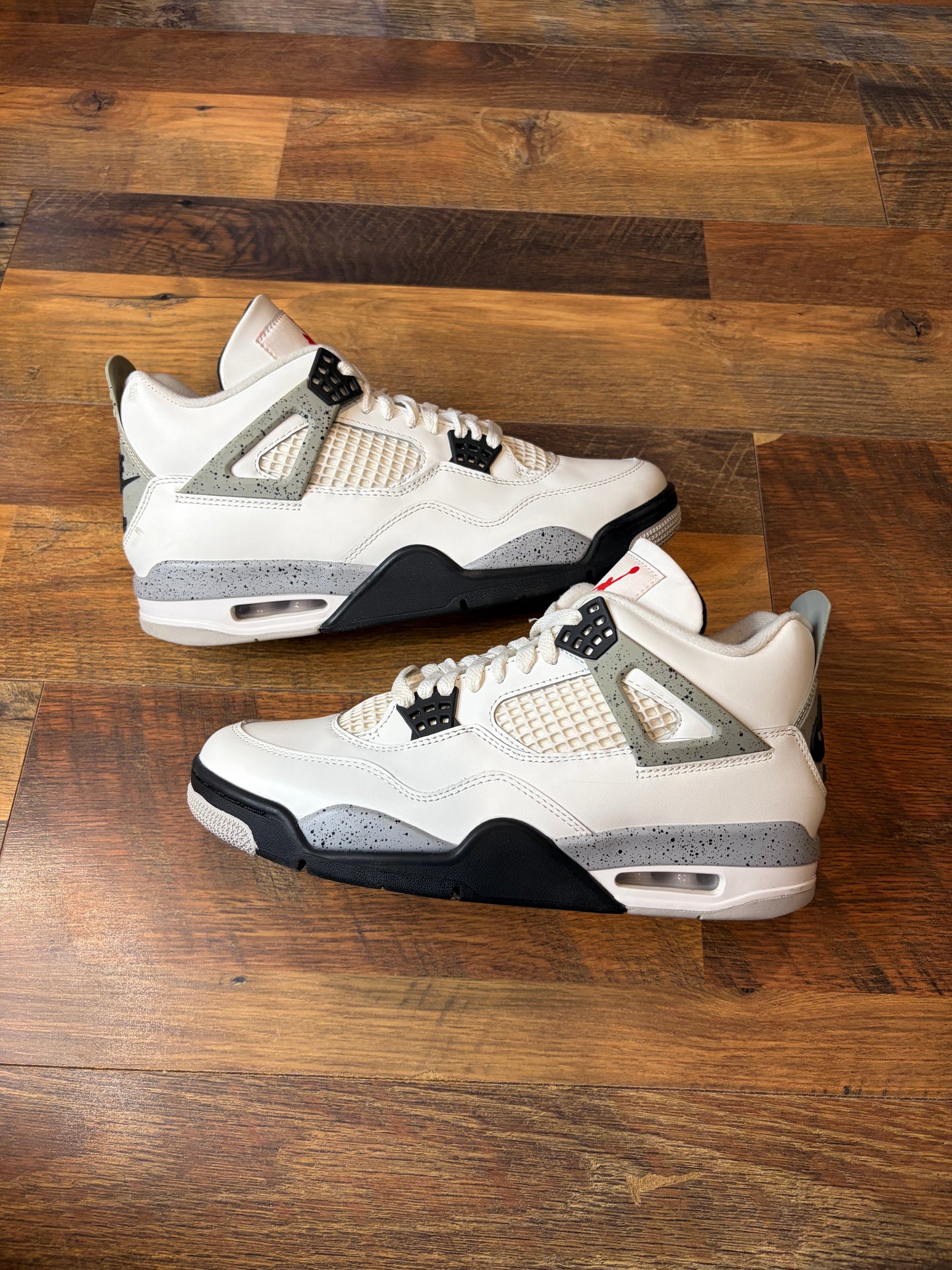 Jordan Retro 4 White Cement (Size 9 Mens)