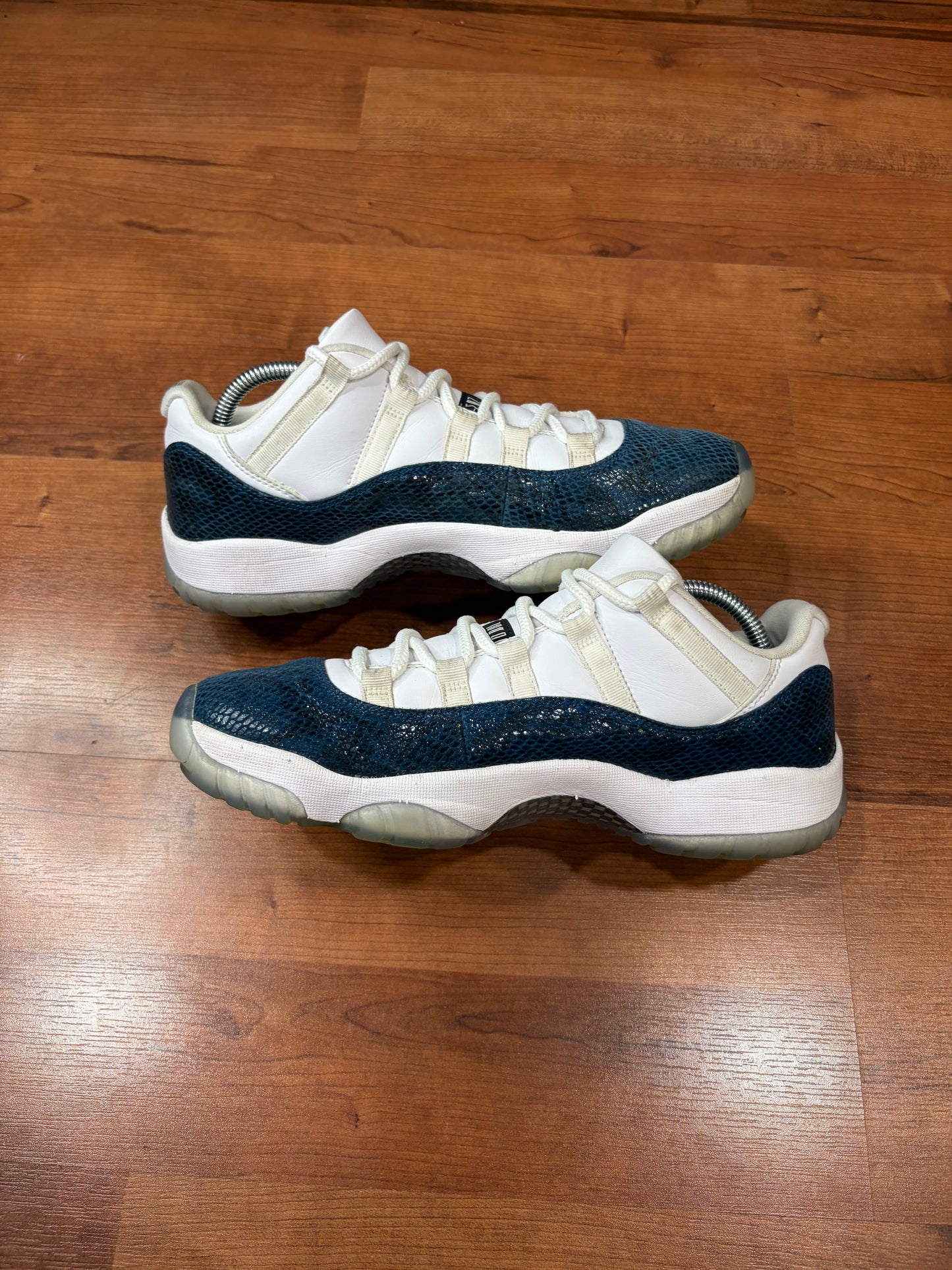 Jordan Retro 11 Low Snakeskin Navy (Size 10 Mens)