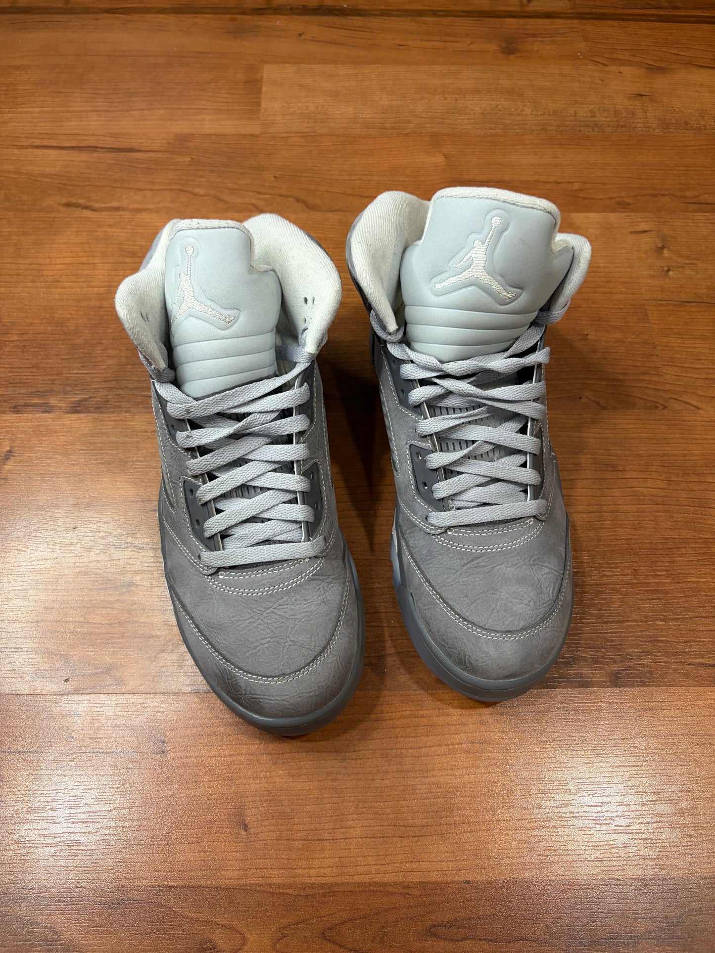 Jordan Retro 5 Wolf Grey (Size 9 Mens)
